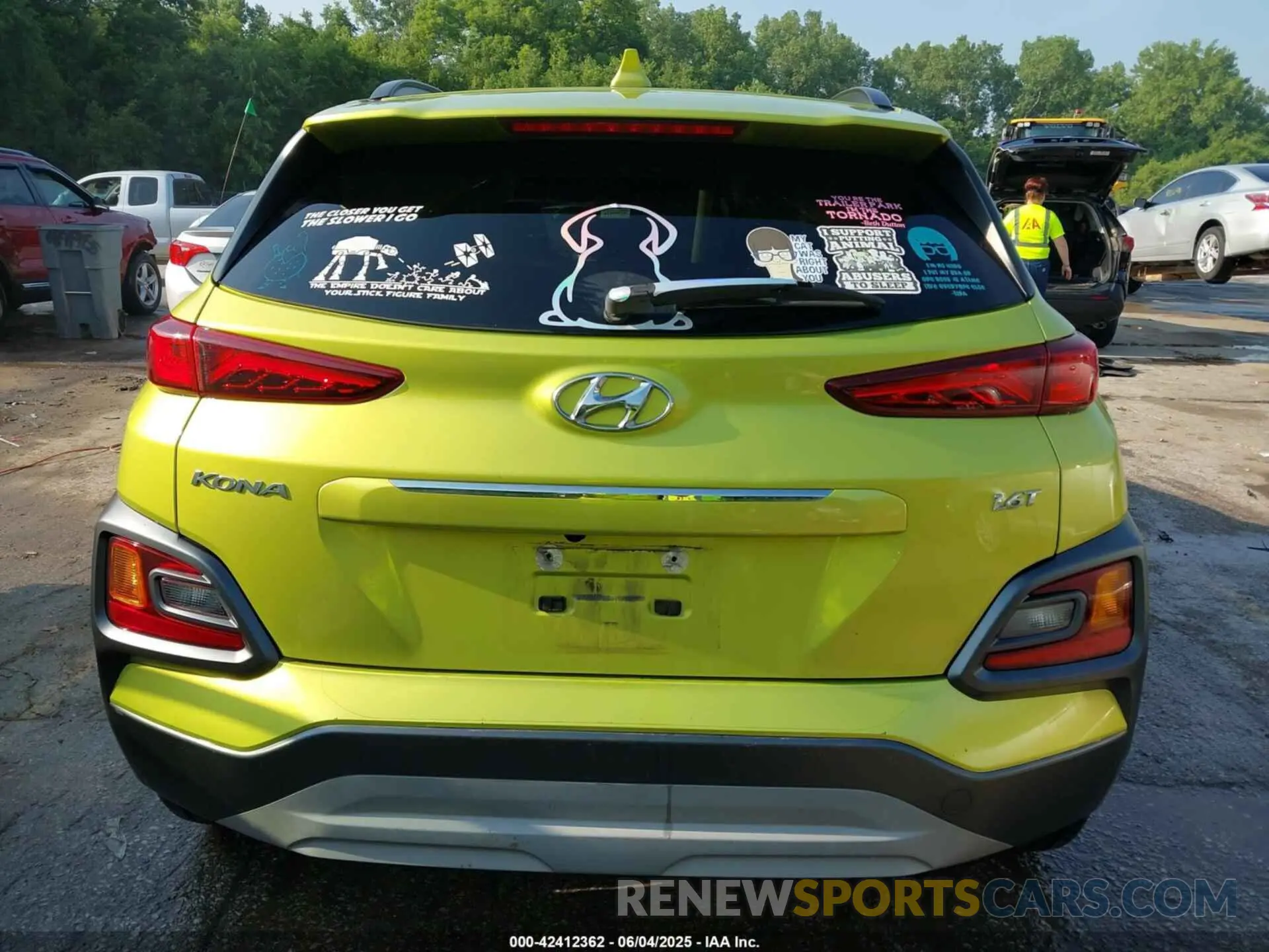 16 Photograph of a damaged car KM8K33A54LU436712 HYUNDAI KONA 2020