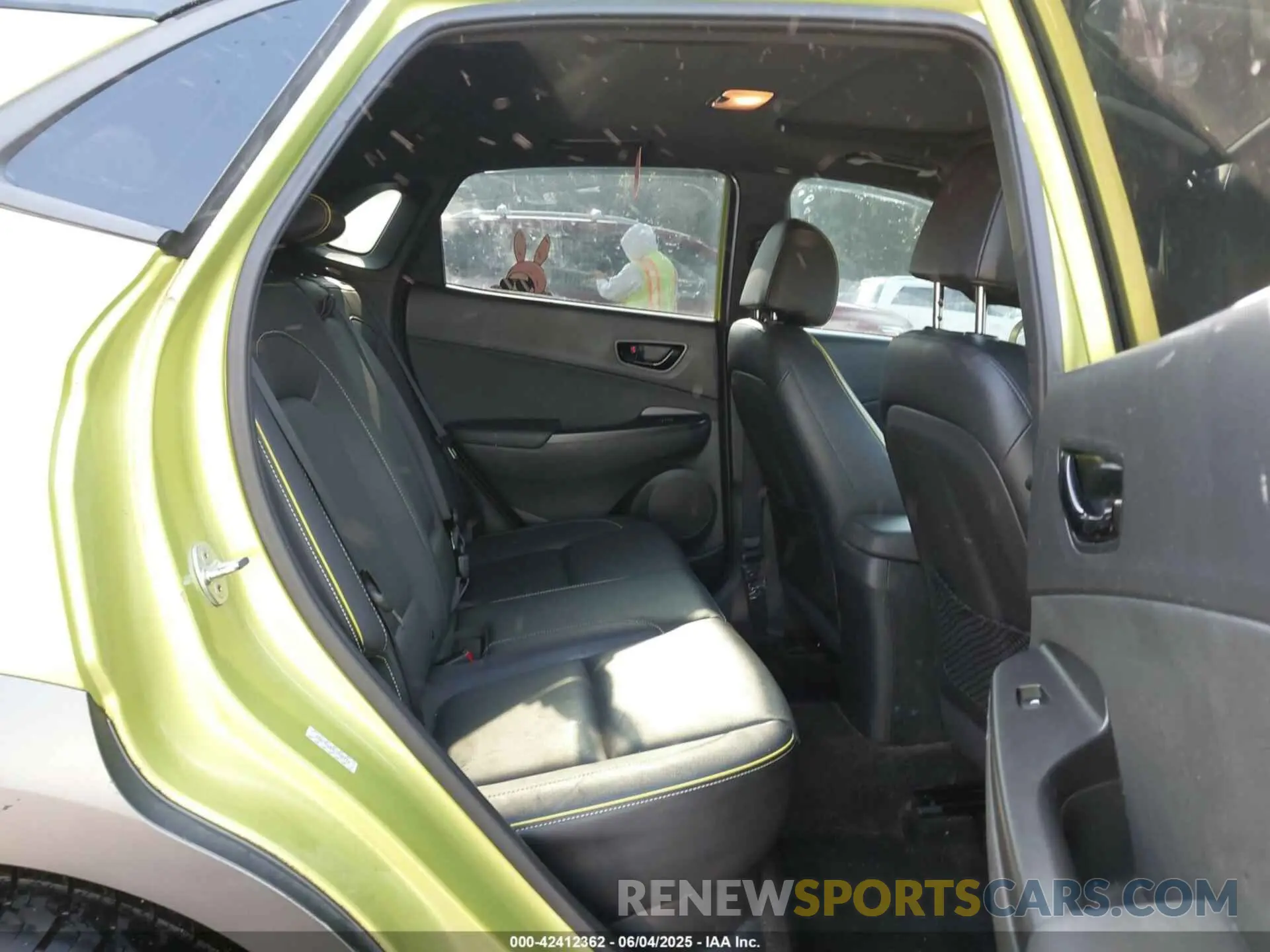 8 Photograph of a damaged car KM8K33A54LU436712 HYUNDAI KONA 2020