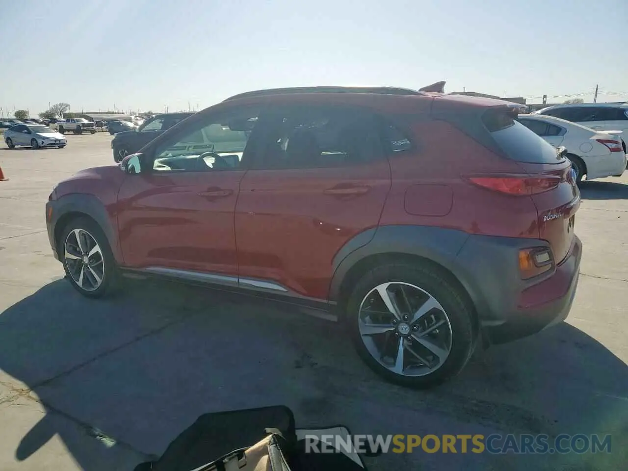 2 Photograph of a damaged car KM8K33A54LU487918 HYUNDAI KONA 2020