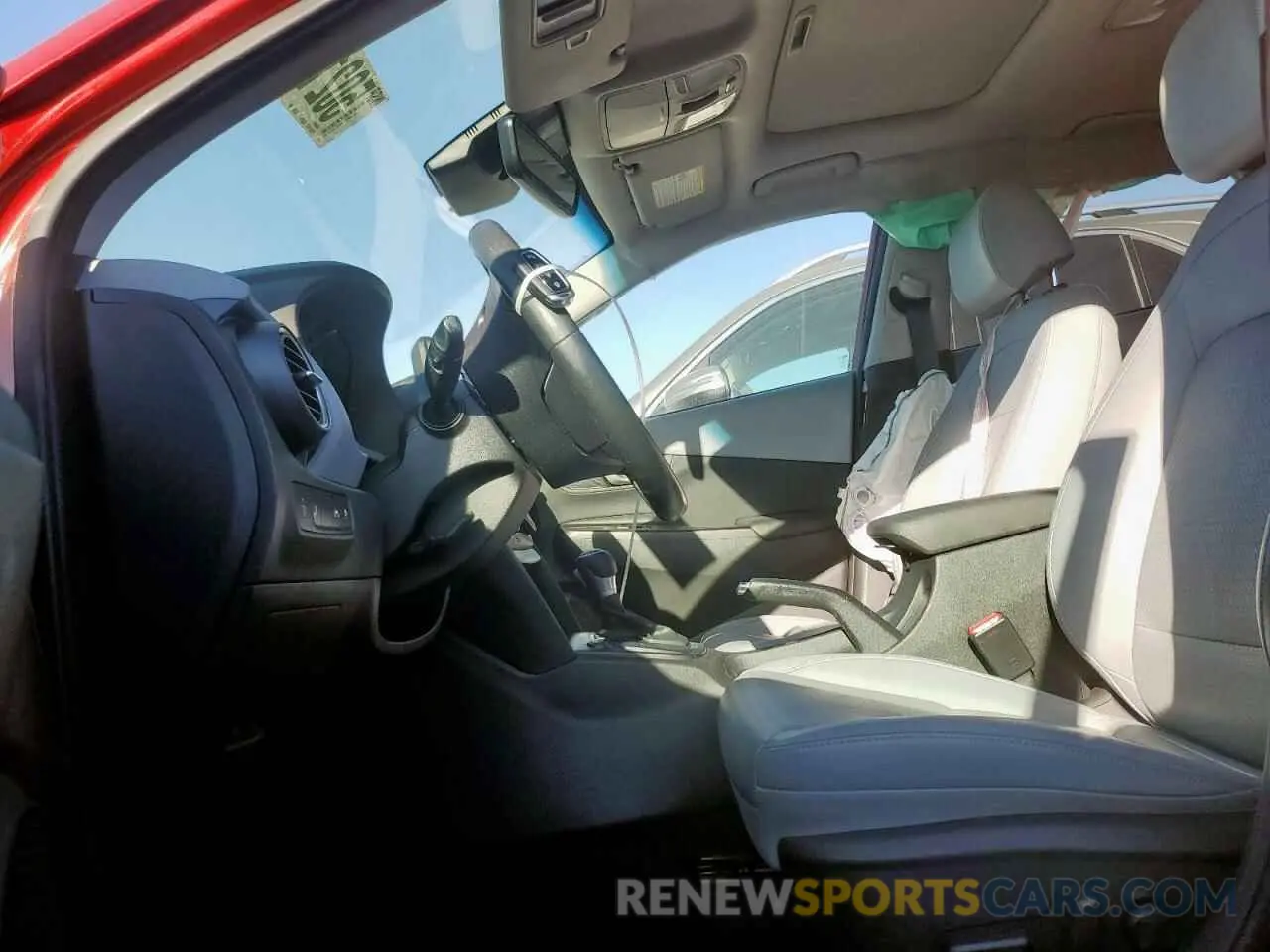 7 Photograph of a damaged car KM8K33A54LU487918 HYUNDAI KONA 2020