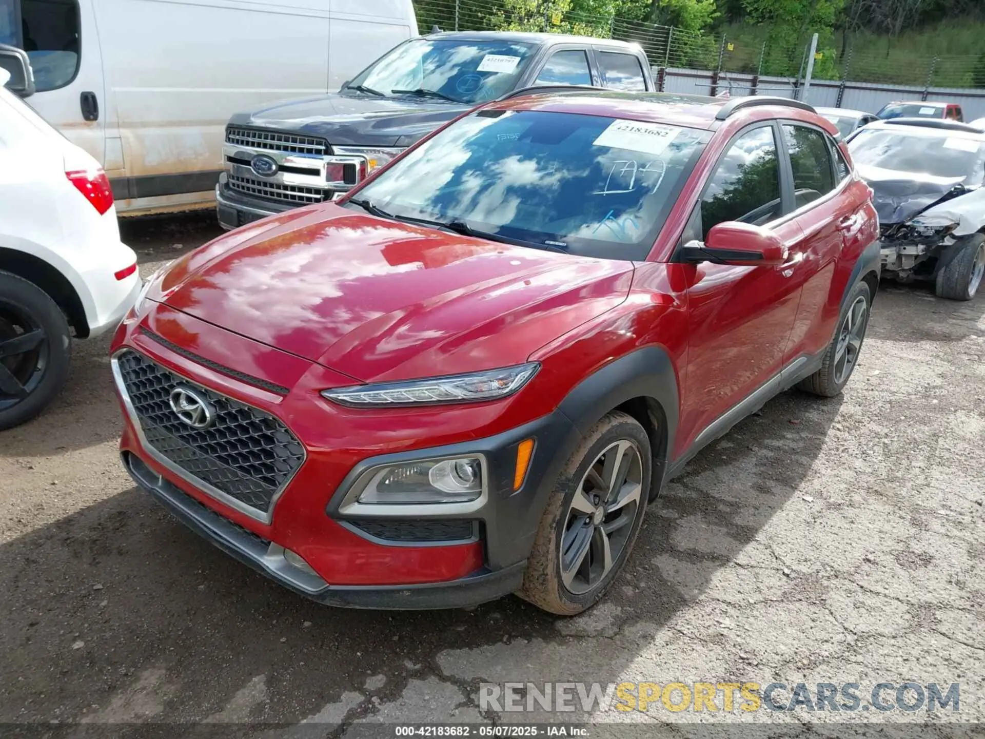 2 Photograph of a damaged car KM8K33A55LU546104 HYUNDAI KONA 2020