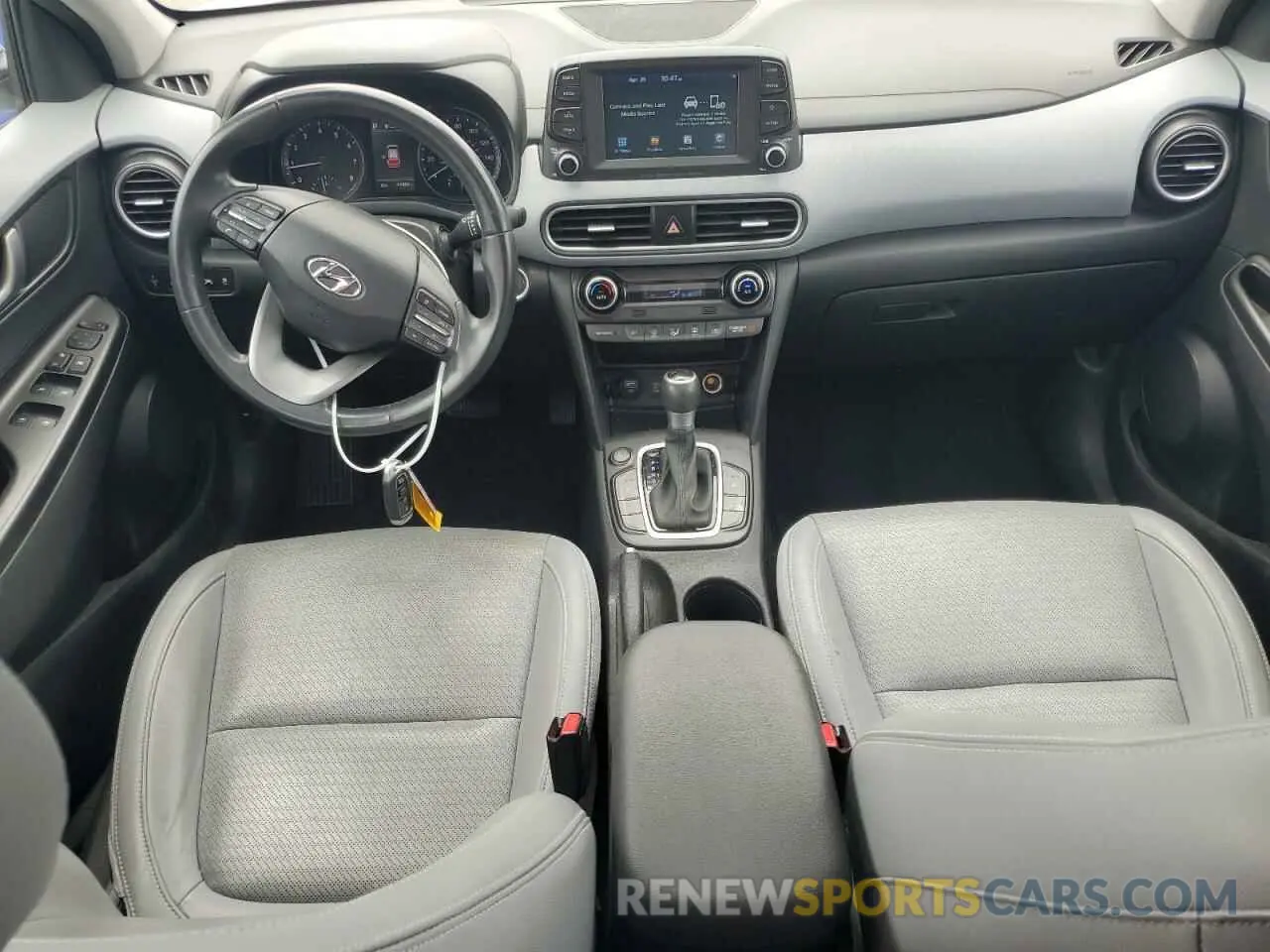 8 Photograph of a damaged car KM8K33A56LU447551 HYUNDAI KONA 2020