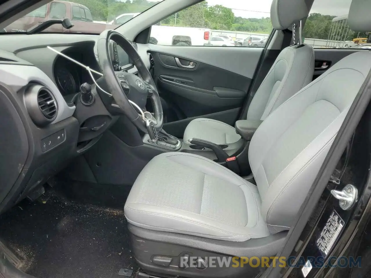 7 Photograph of a damaged car KM8K33A58LU447857 HYUNDAI KONA 2020