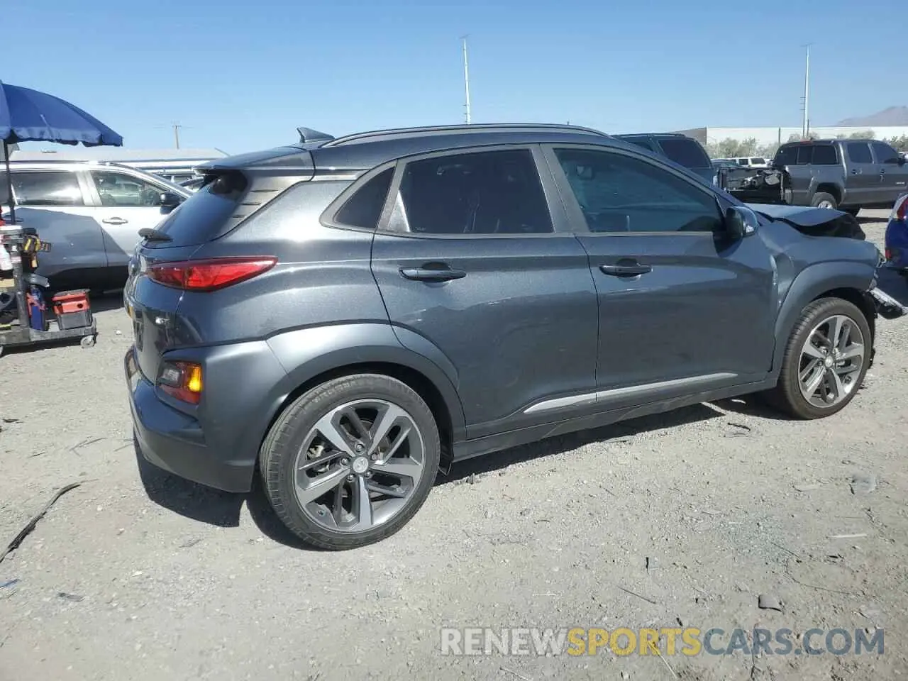 3 Photograph of a damaged car KM8K33A5XLU410891 HYUNDAI KONA 2020
