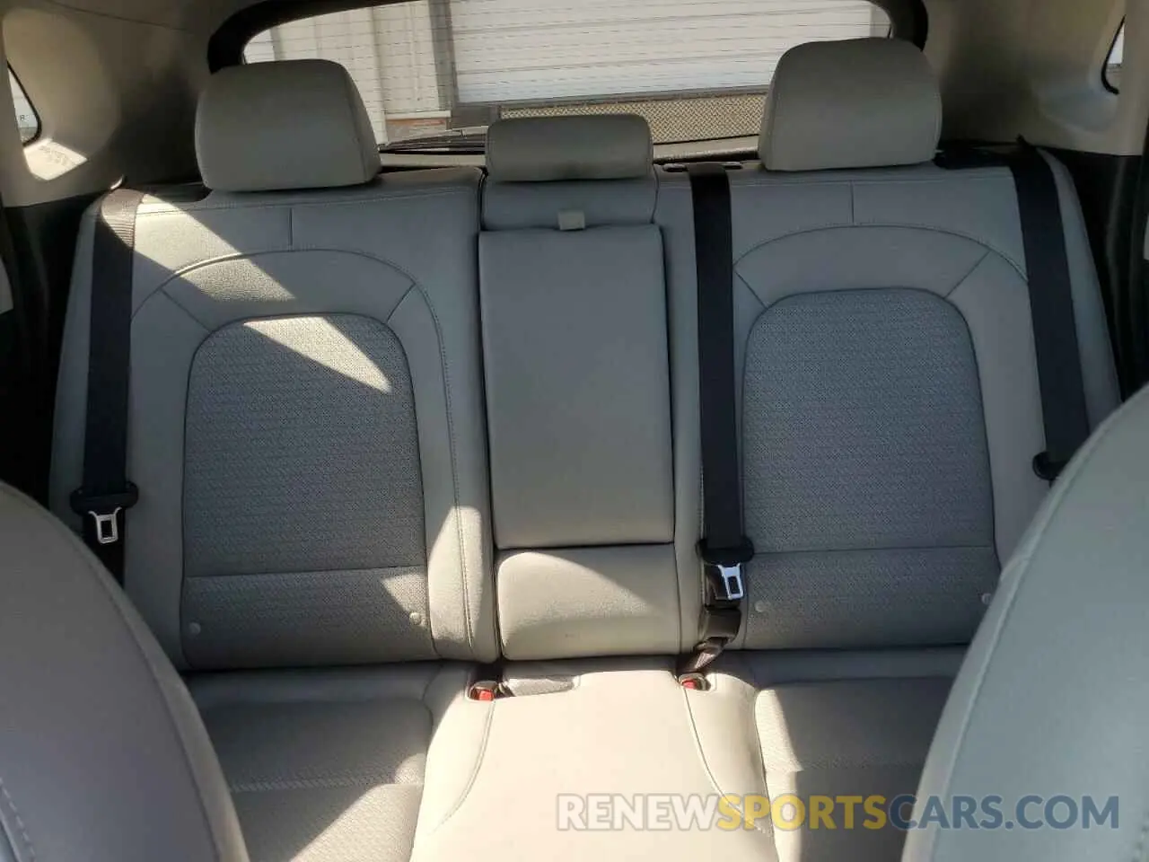 10 Photograph of a damaged car KM8K33A5XLU442577 HYUNDAI KONA 2020