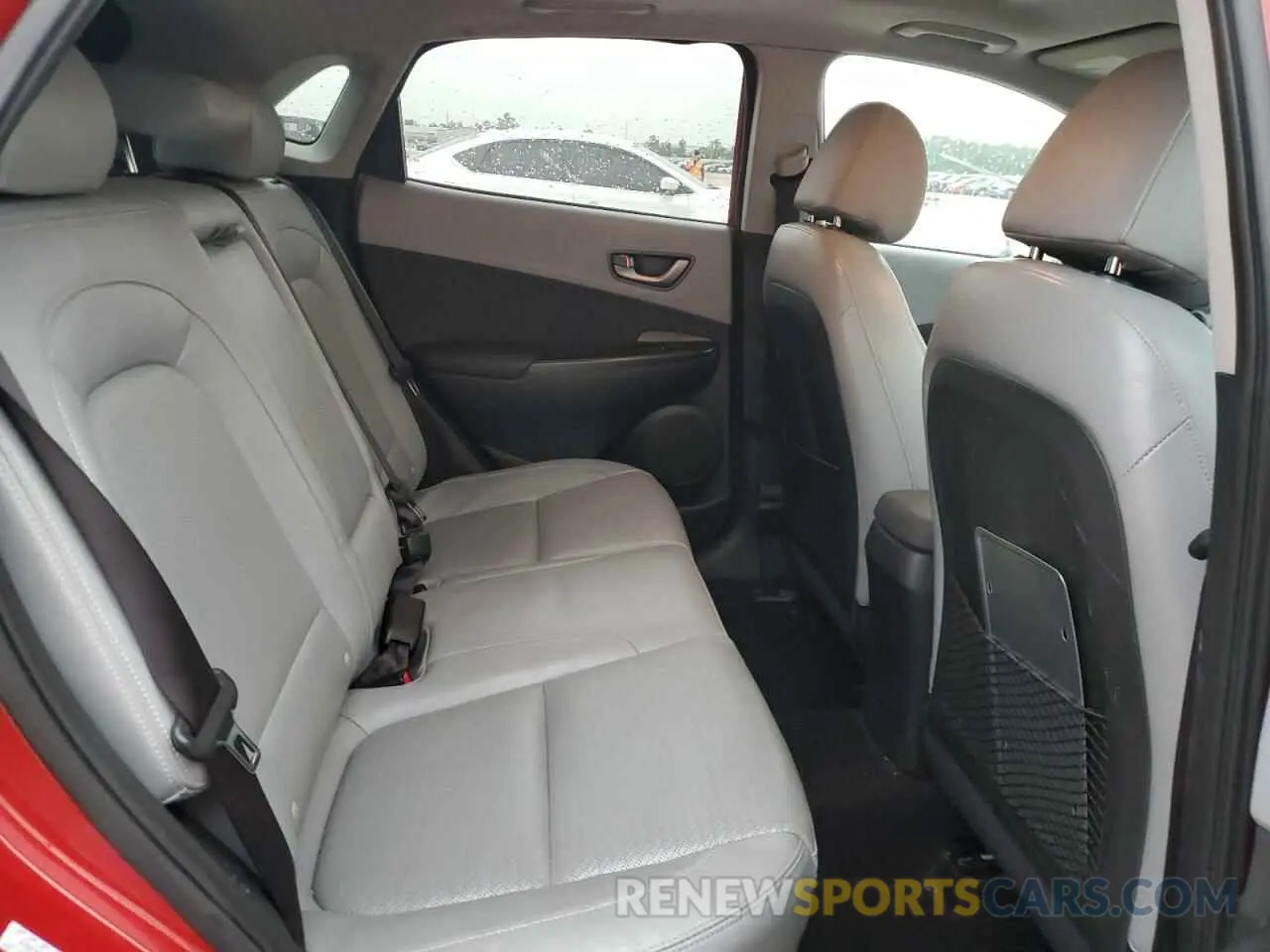 11 Photograph of a damaged car KM8K3CA50LU407160 HYUNDAI KONA 2020