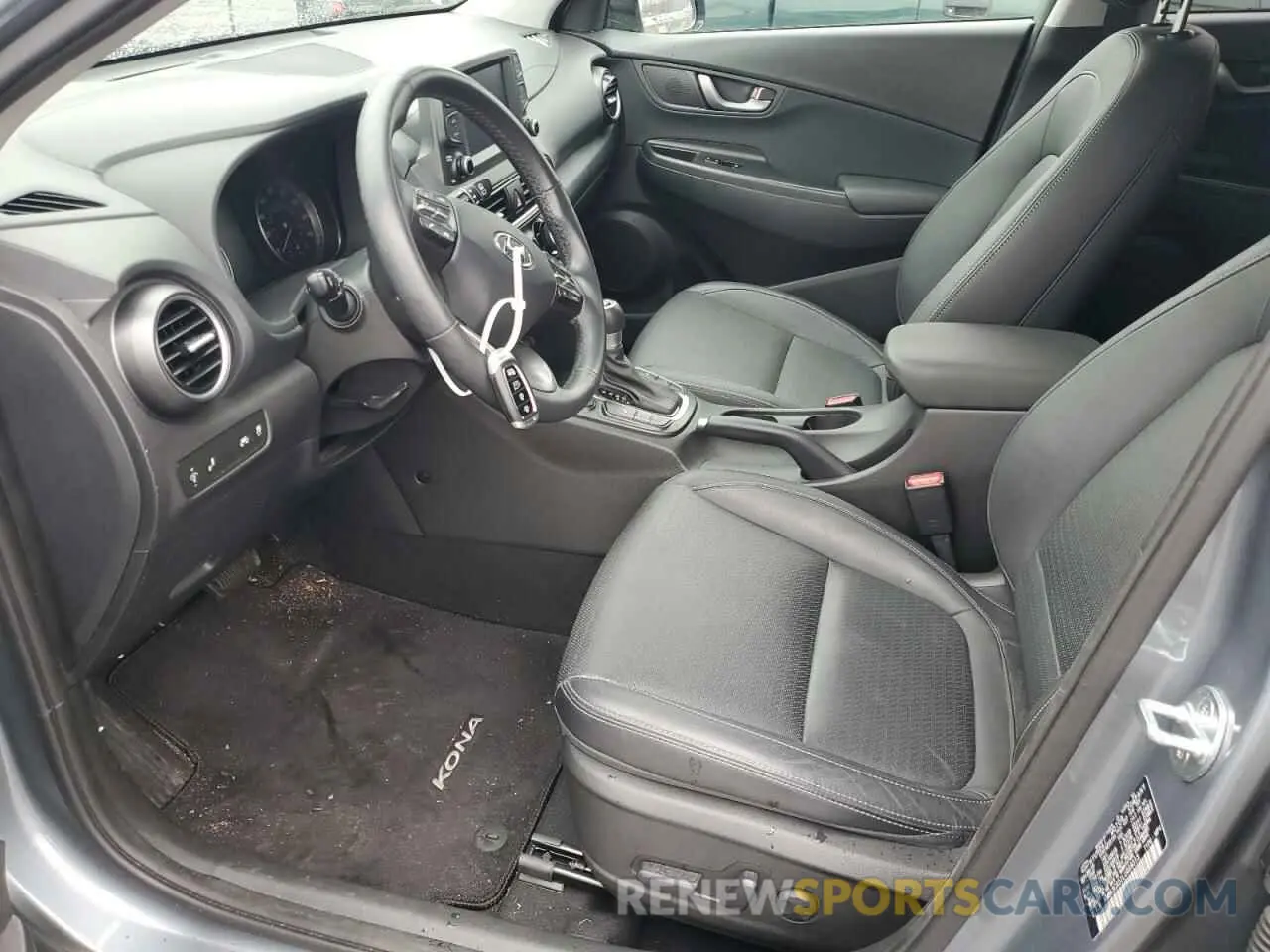 7 Photograph of a damaged car KM8K3CA51LU469313 HYUNDAI KONA 2020