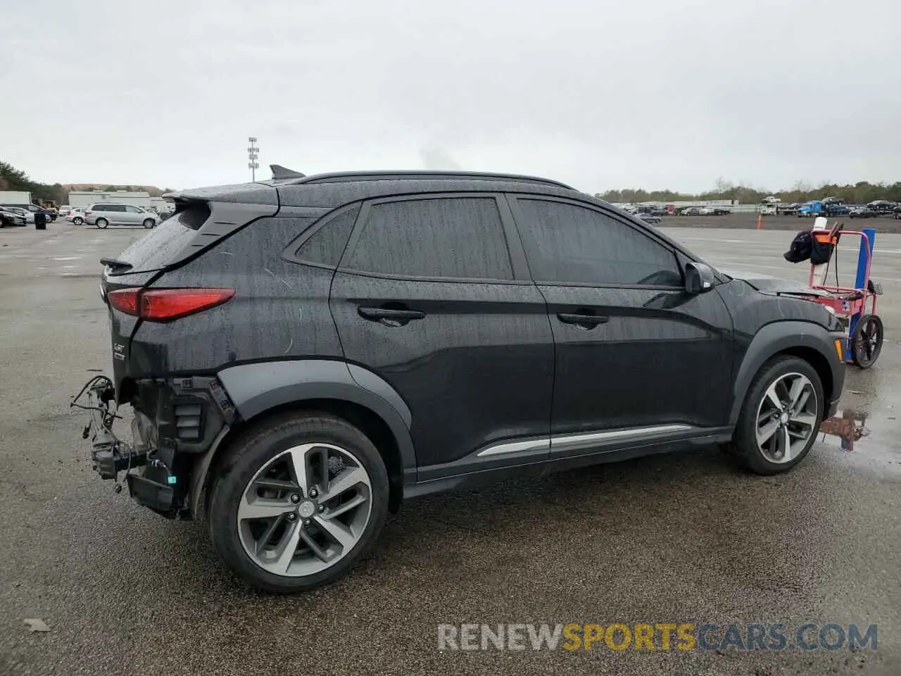 3 Photograph of a damaged car KM8K3CA53LU453243 HYUNDAI KONA 2020
