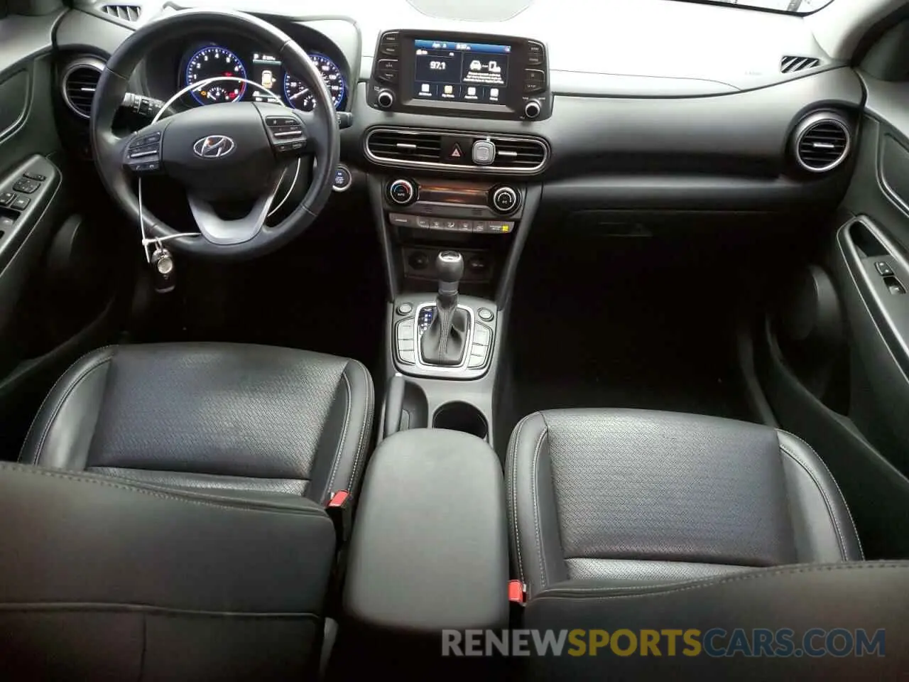 8 Photograph of a damaged car KM8K3CA53LU453243 HYUNDAI KONA 2020