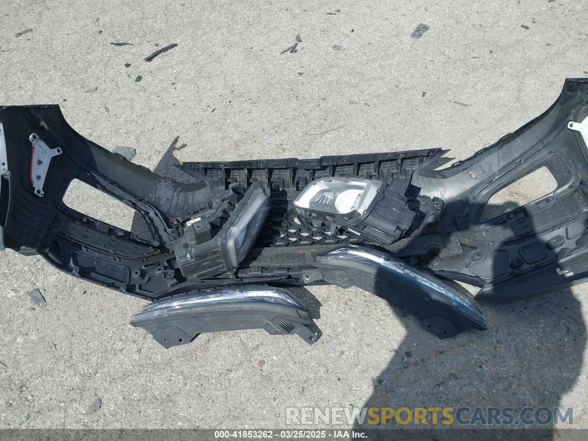 12 Photograph of a damaged car KM8K3CA54LU403886 HYUNDAI KONA 2020