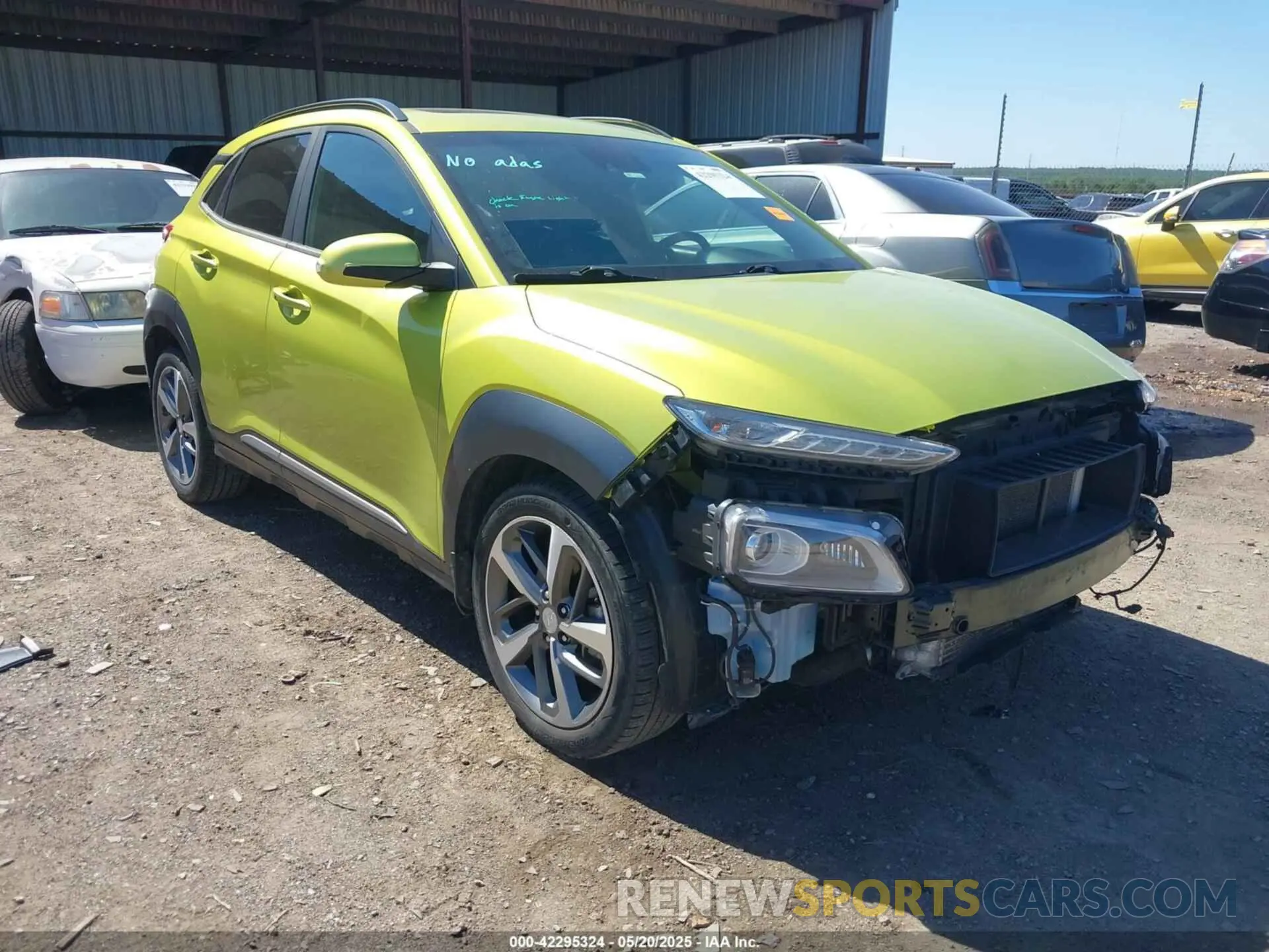 1 Photograph of a damaged car KM8K3CA5XLU464949 HYUNDAI KONA 2020