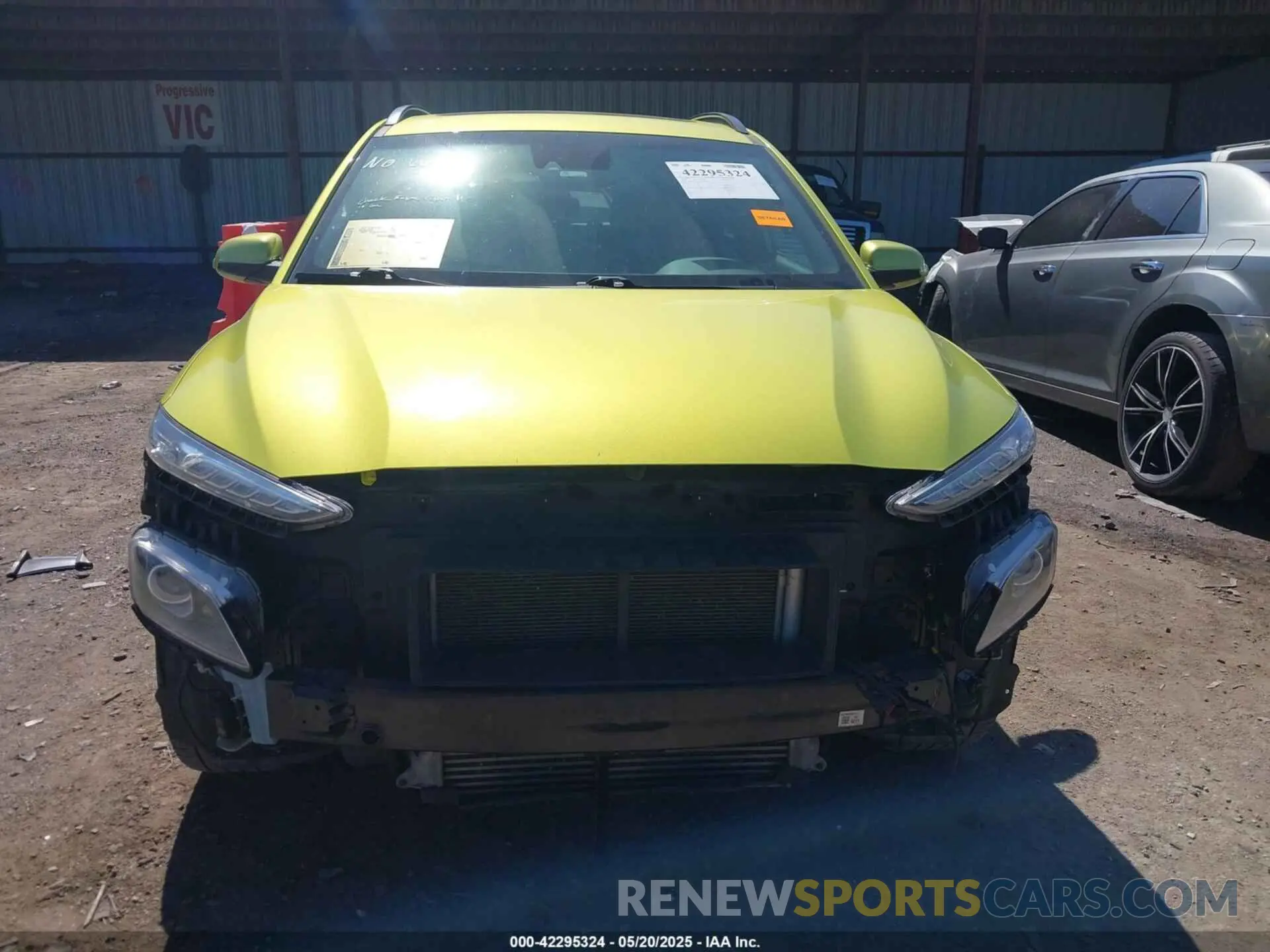 11 Photograph of a damaged car KM8K3CA5XLU464949 HYUNDAI KONA 2020