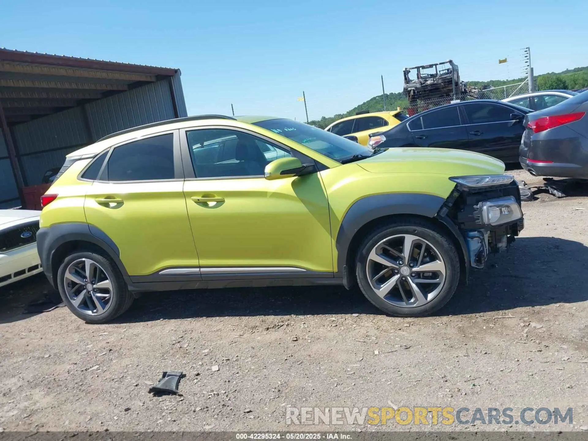 12 Photograph of a damaged car KM8K3CA5XLU464949 HYUNDAI KONA 2020