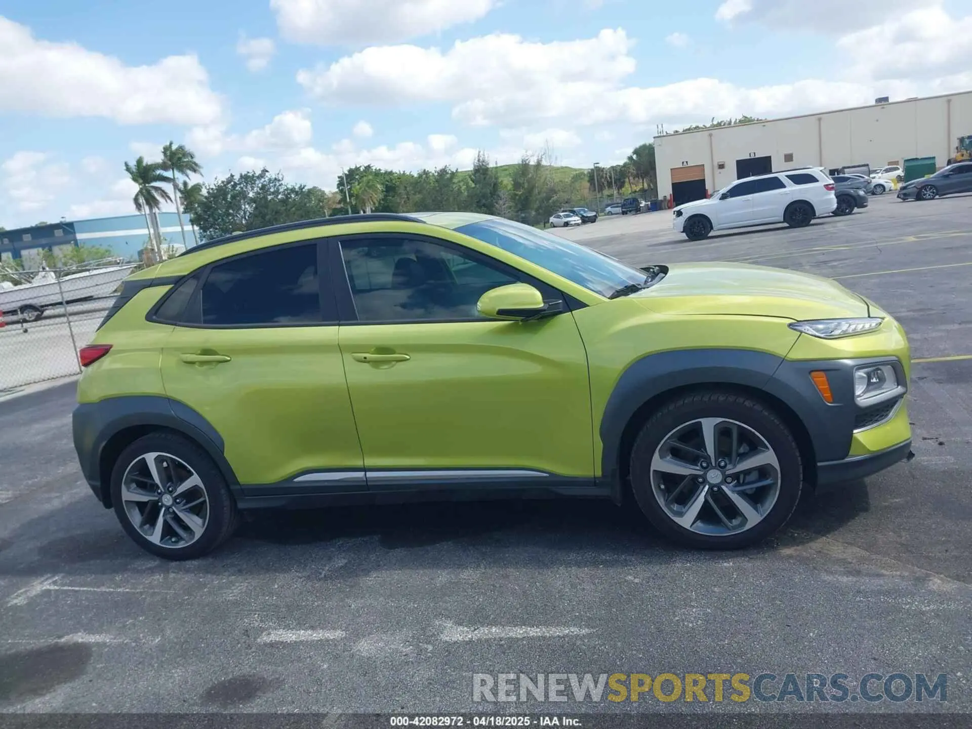 13 Photograph of a damaged car KM8K53A51LU510467 HYUNDAI KONA 2020