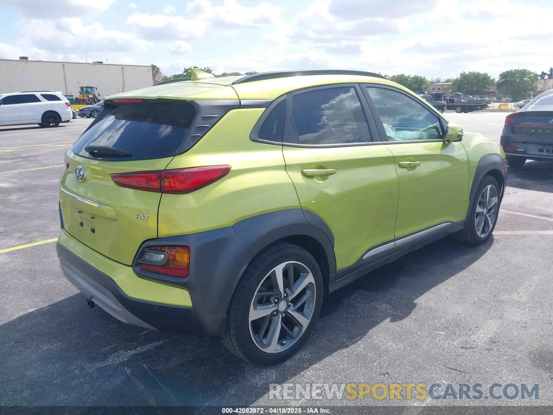 4 Photograph of a damaged car KM8K53A51LU510467 HYUNDAI KONA 2020