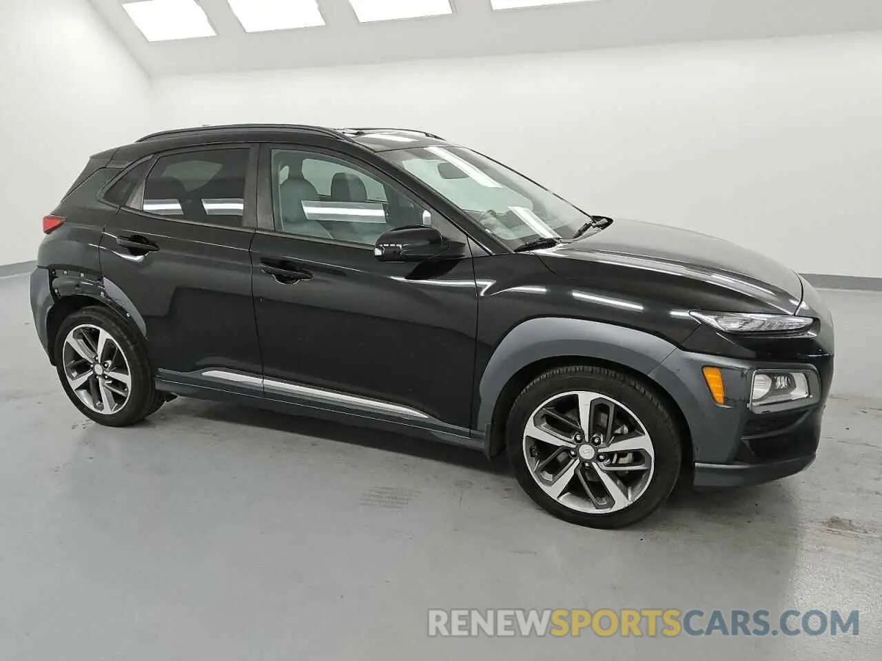 4 Photograph of a damaged car KM8K53A55LU591103 HYUNDAI KONA 2020