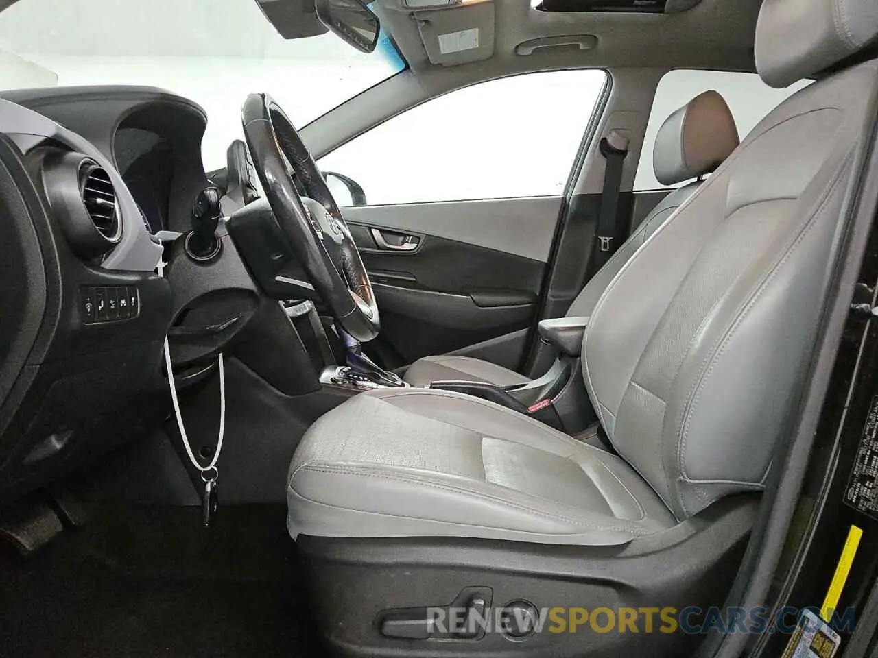 7 Photograph of a damaged car KM8K53A55LU591103 HYUNDAI KONA 2020