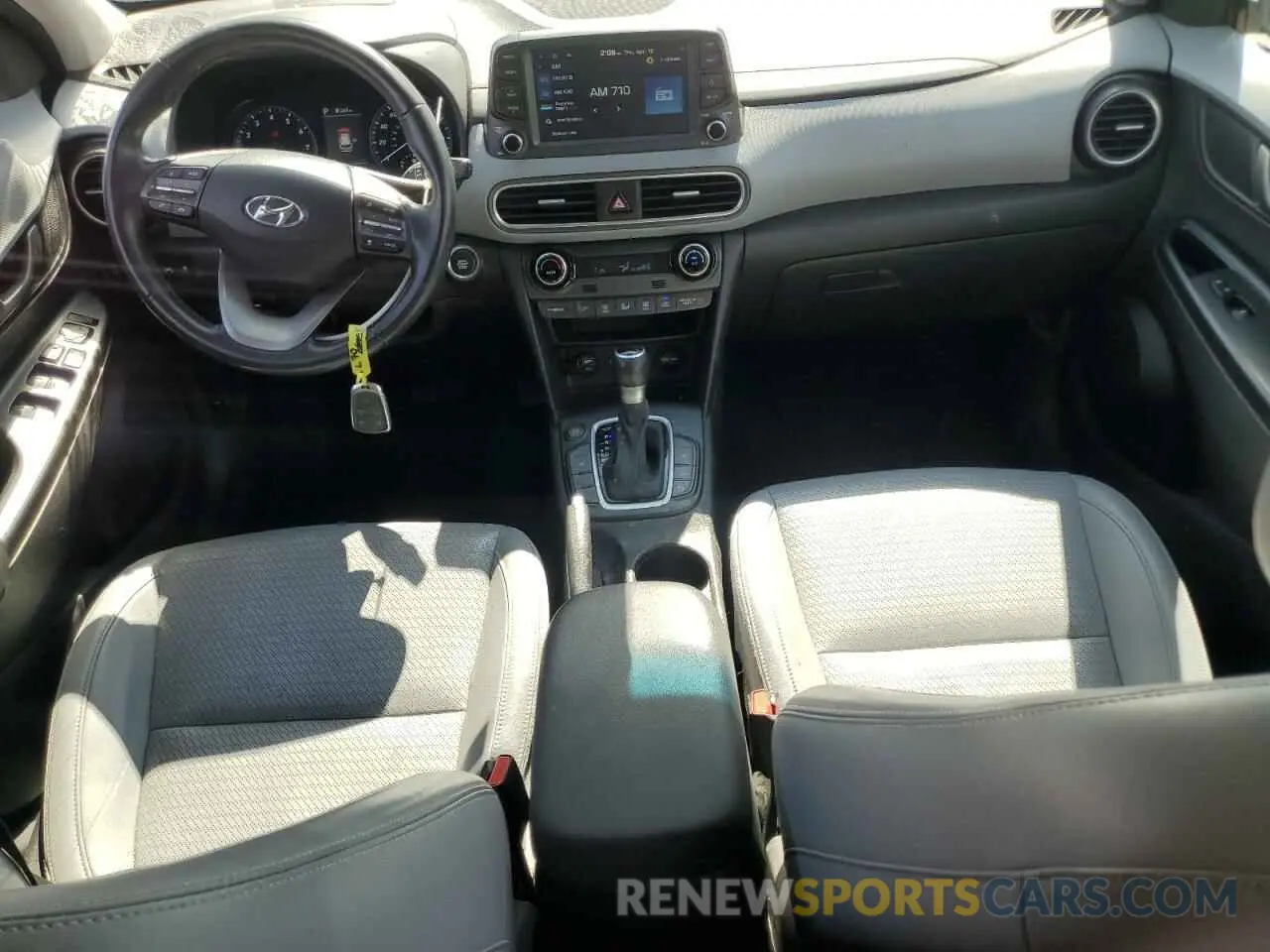 8 Photograph of a damaged car KM8K53A59LU485852 HYUNDAI KONA 2020