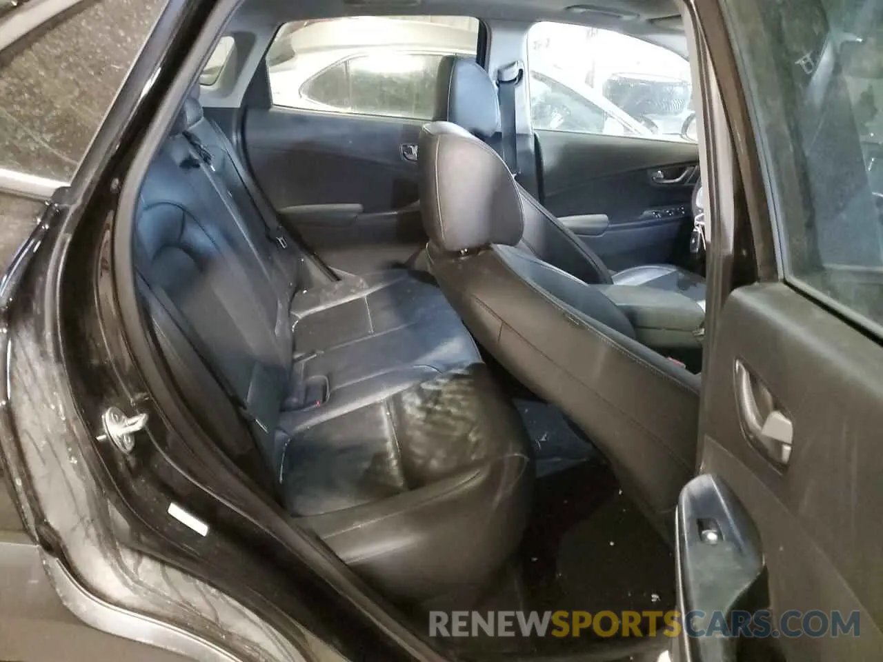 11 Photograph of a damaged car KM8K53AG2LU092812 HYUNDAI KONA 2020