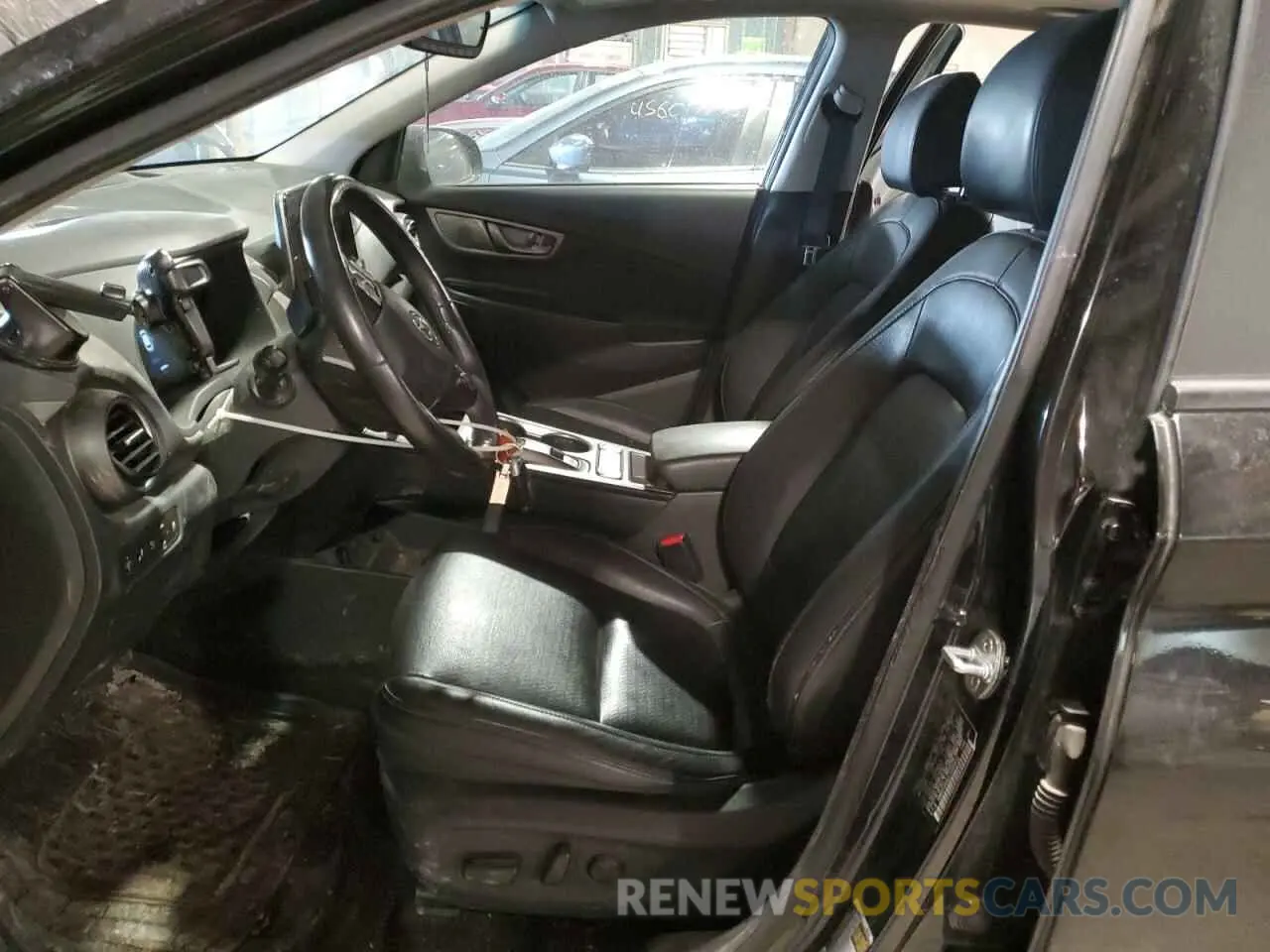 7 Photograph of a damaged car KM8K53AG2LU092812 HYUNDAI KONA 2020