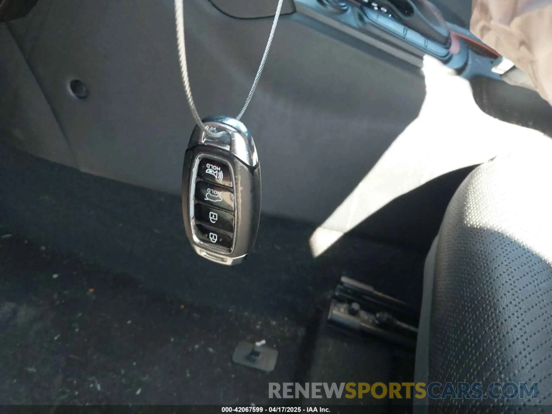 11 Photograph of a damaged car KM8K5CA51LU539807 HYUNDAI KONA 2020