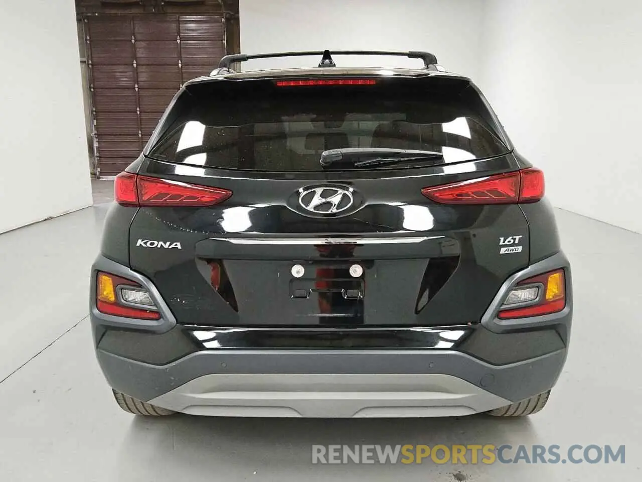 6 Photograph of a damaged car KM8K5CA53LU522829 HYUNDAI KONA 2020