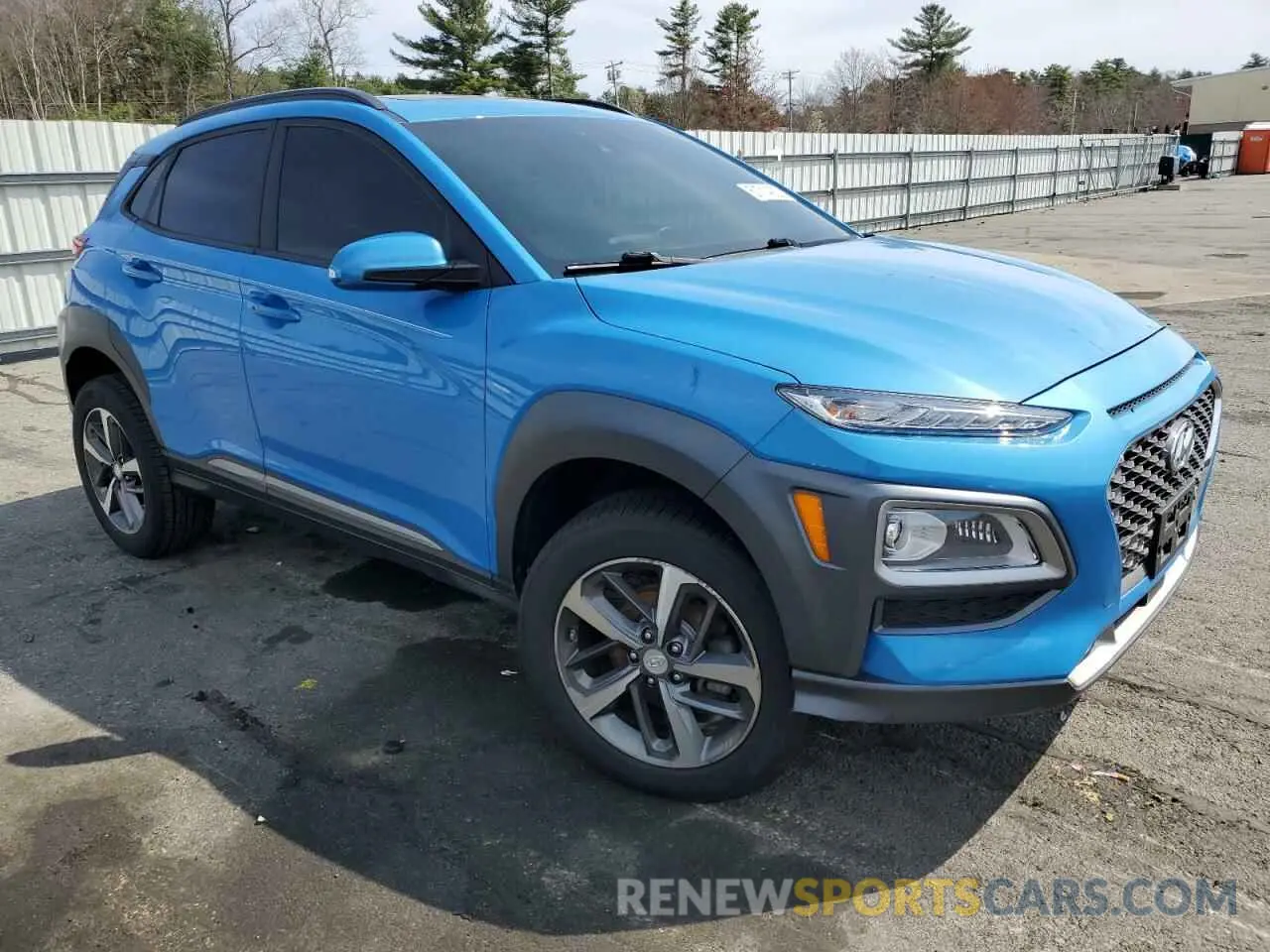 4 Photograph of a damaged car KM8K5CA53LU529456 HYUNDAI KONA 2020