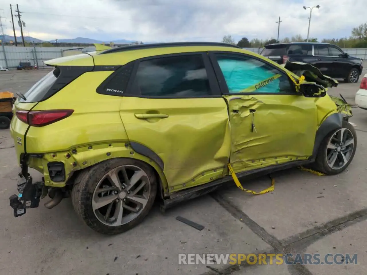 3 Photograph of a damaged car KM8K5CA57LU558653 HYUNDAI KONA 2020