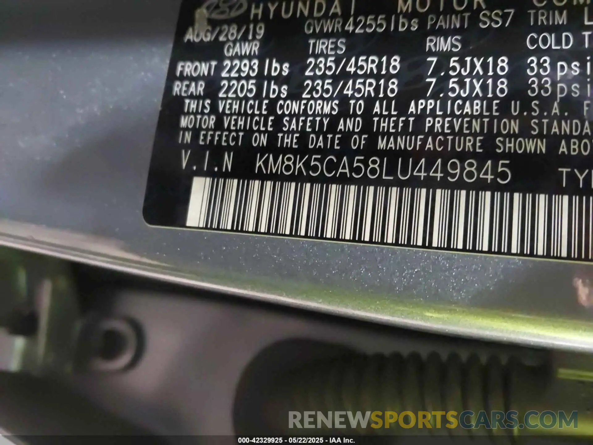 9 Photograph of a damaged car KM8K5CA58LU449845 HYUNDAI KONA 2020