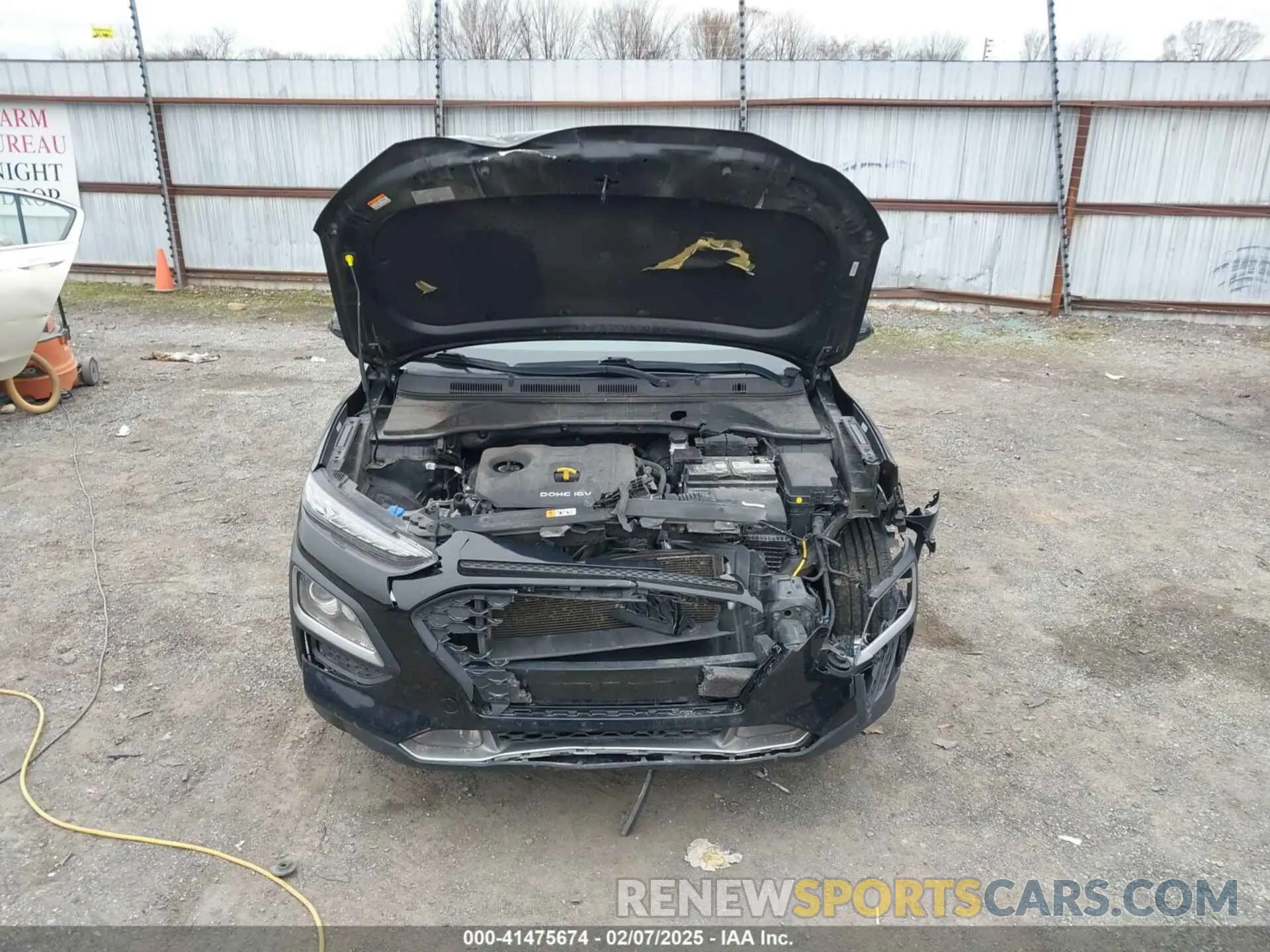 10 Photograph of a damaged car KM8K62AA4LU428995 HYUNDAI KONA 2020
