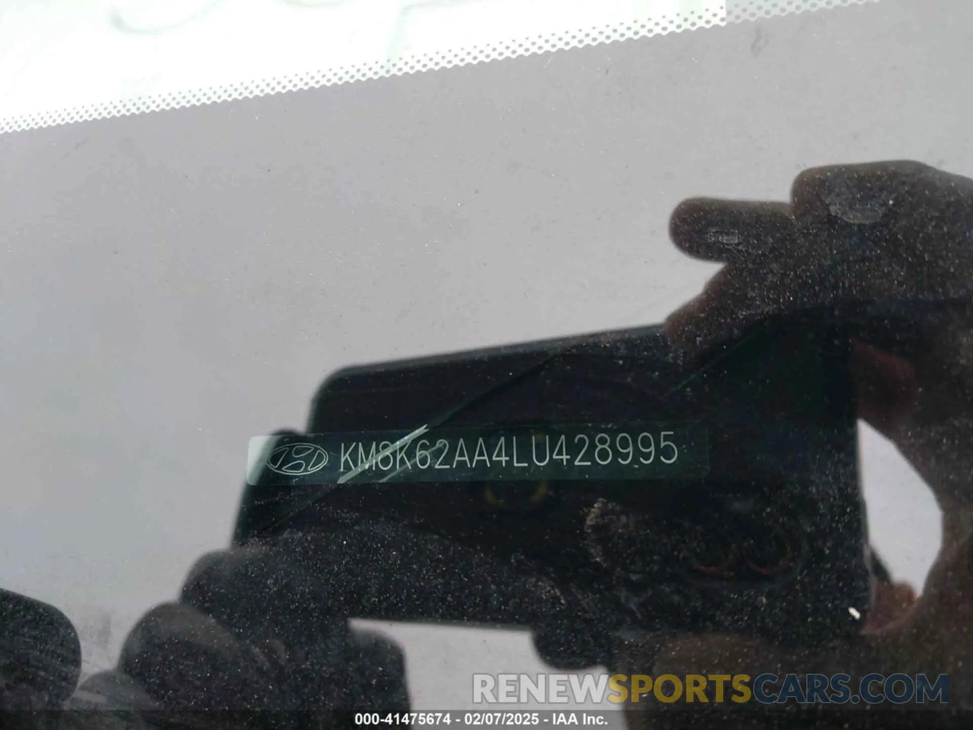 9 Photograph of a damaged car KM8K62AA4LU428995 HYUNDAI KONA 2020