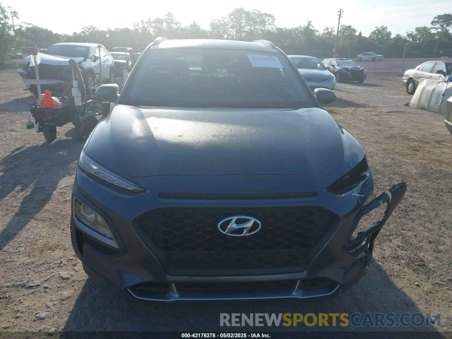 13 Photograph of a damaged car KM8K62AA4LU446610 HYUNDAI KONA 2020