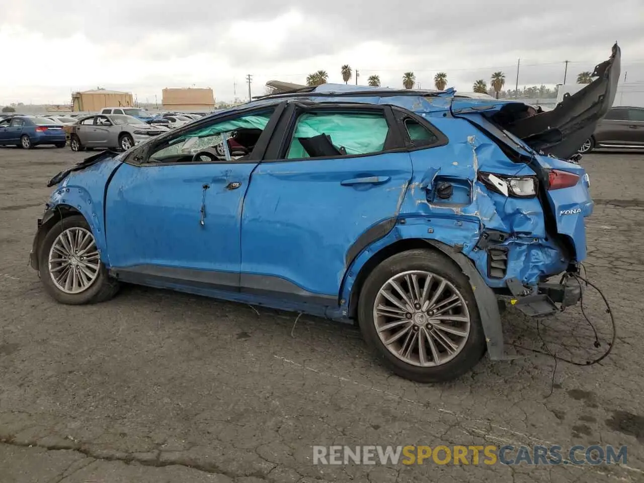 2 Photograph of a damaged car KM8K62AA4LU556542 HYUNDAI KONA 2020