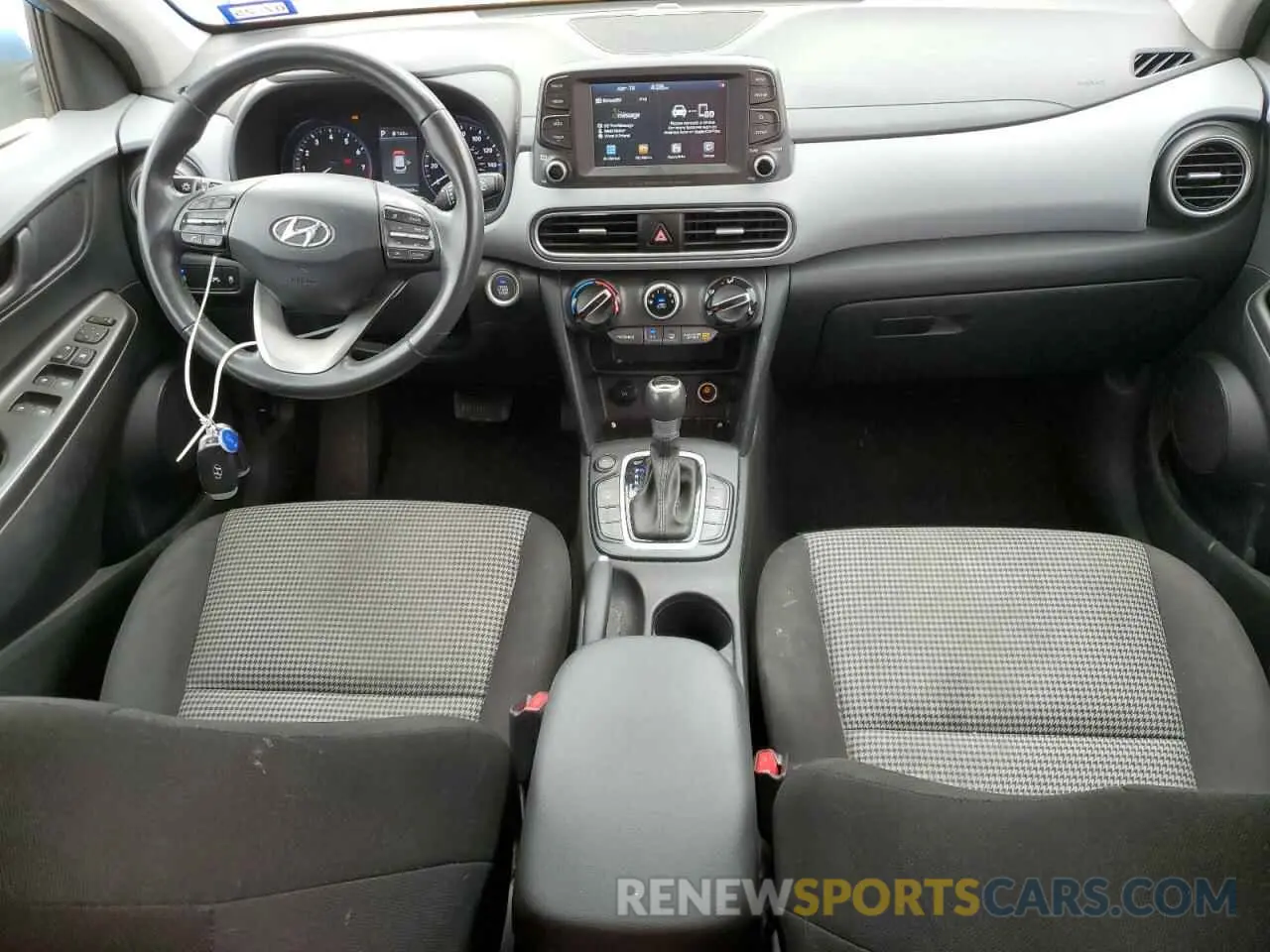 8 Photograph of a damaged car KM8K62AA5LU539846 HYUNDAI KONA 2020