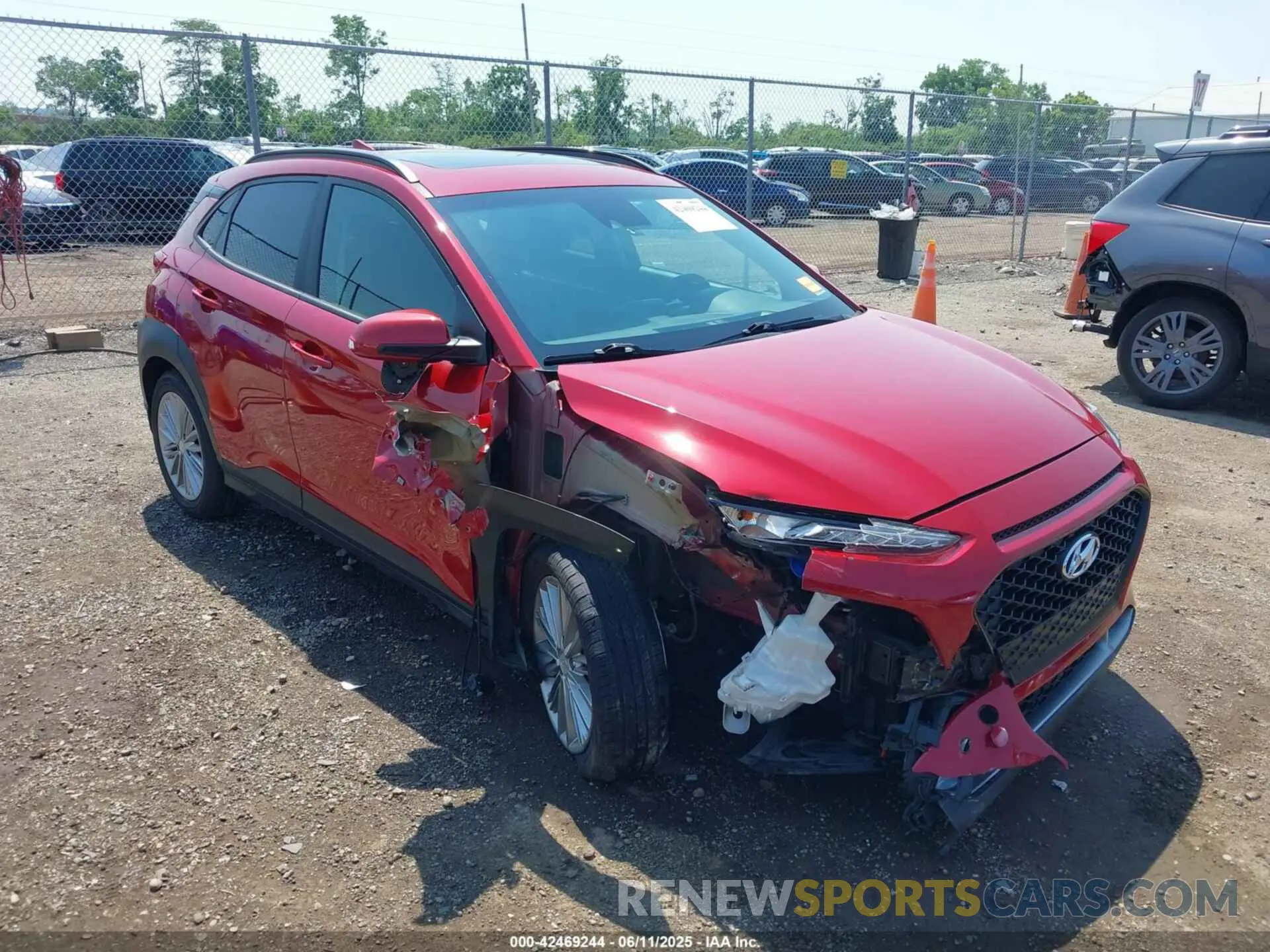 1 Photograph of a damaged car KM8K62AA7LU478483 HYUNDAI KONA 2020