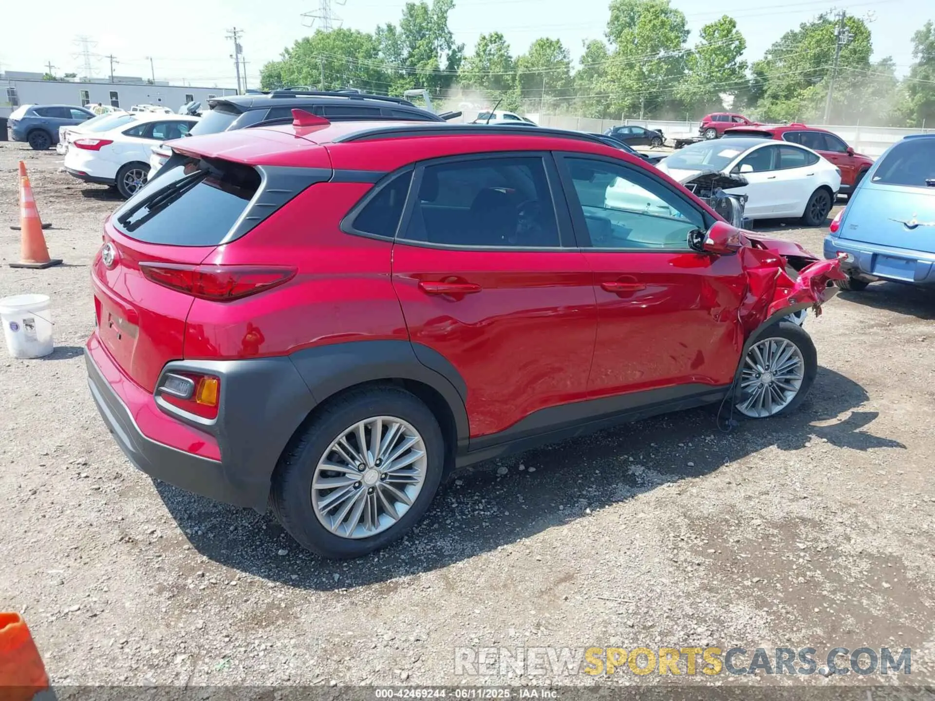 4 Photograph of a damaged car KM8K62AA7LU478483 HYUNDAI KONA 2020