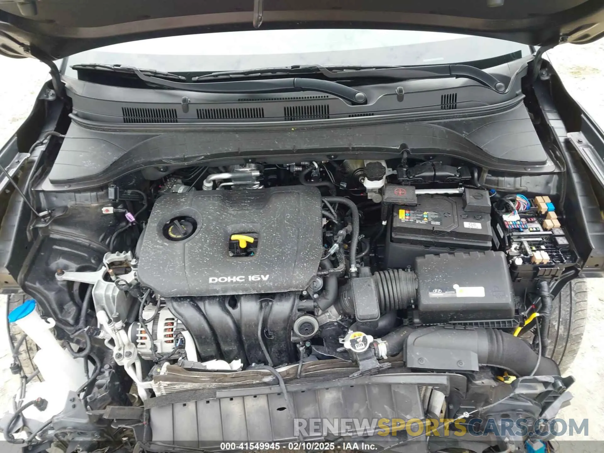 10 Photograph of a damaged car KM8K6CAA0LU512429 HYUNDAI KONA 2020