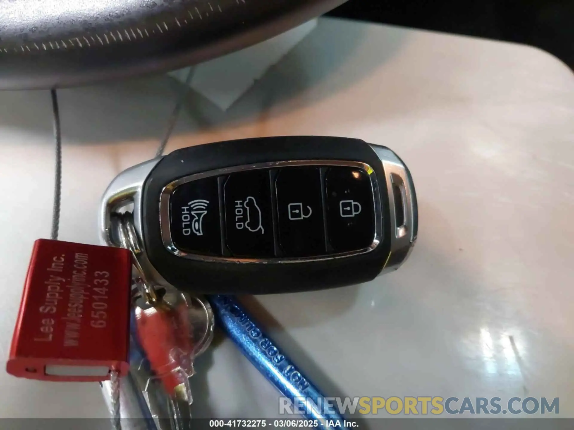 11 Photograph of a damaged car KM8K6CAA7LU479400 HYUNDAI KONA 2020