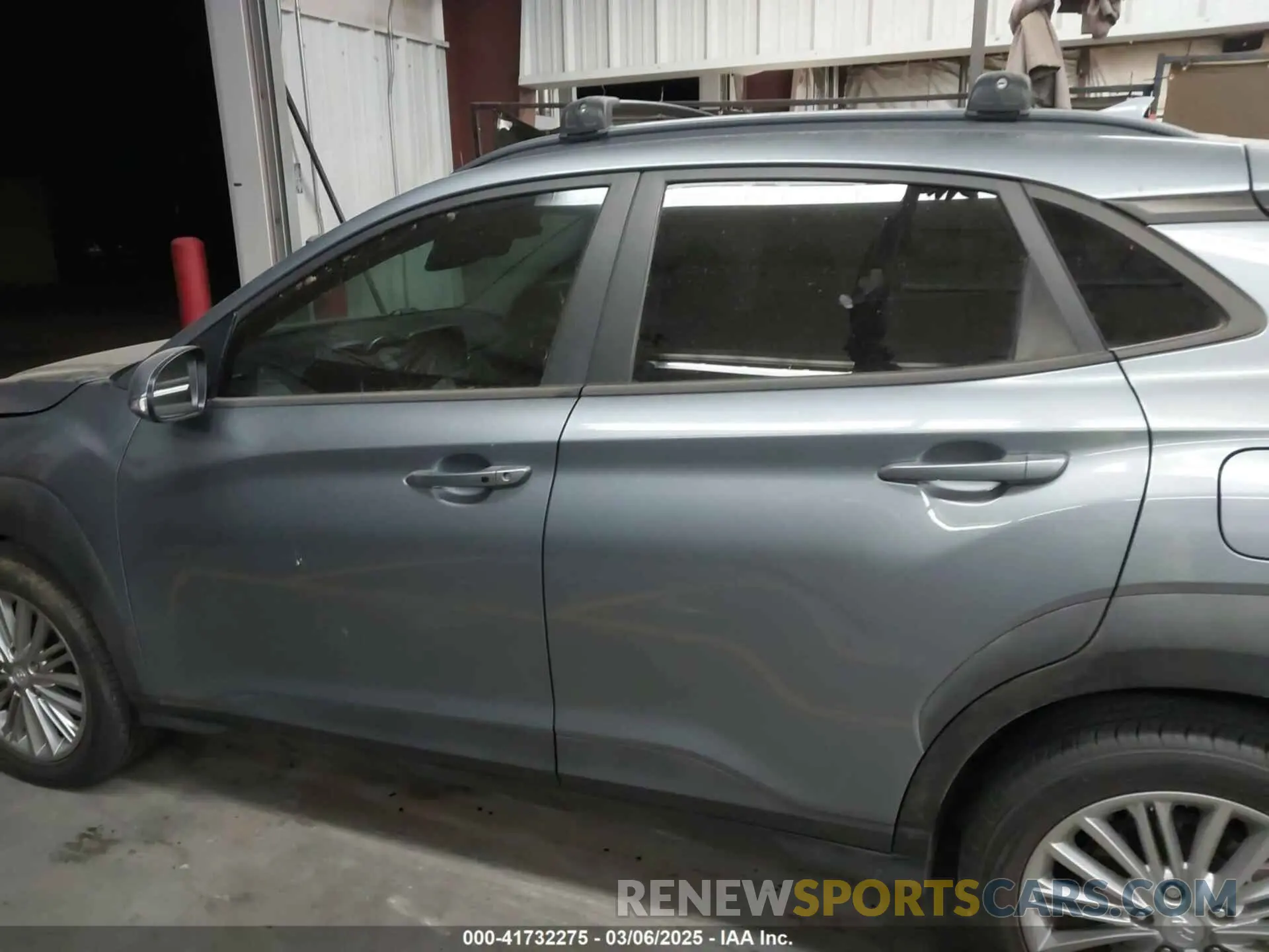 14 Photograph of a damaged car KM8K6CAA7LU479400 HYUNDAI KONA 2020