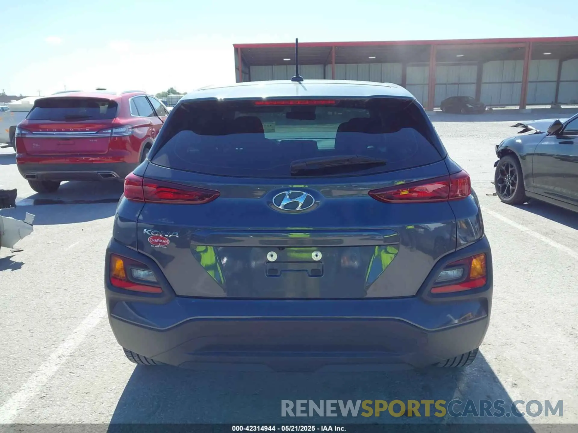 16 Photograph of a damaged car KM8K12AA0MU611701 HYUNDAI KONA 2021