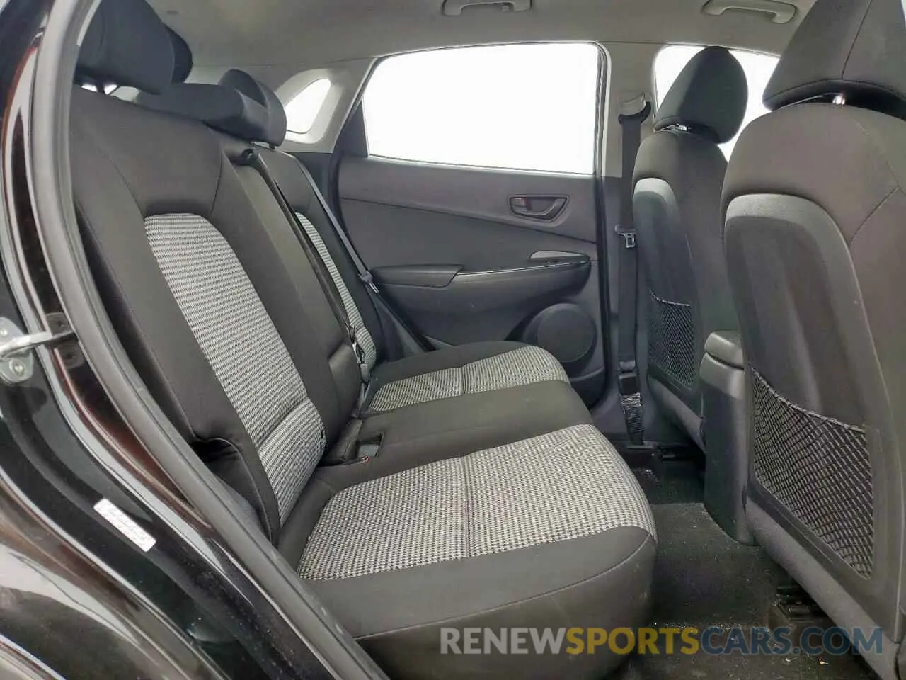 11 Photograph of a damaged car KM8K12AA0MU641118 HYUNDAI KONA 2021