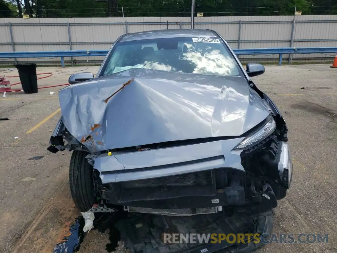 5 Photograph of a damaged car KM8K12AA0MU663698 HYUNDAI KONA 2021