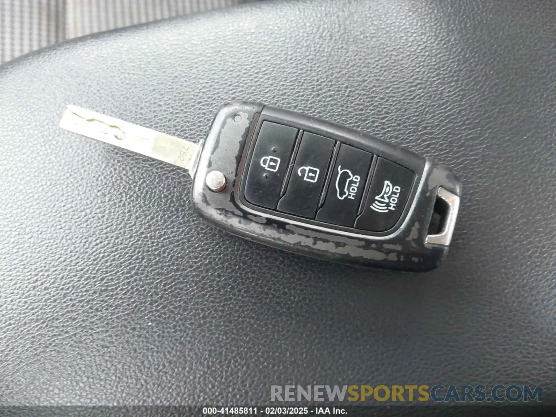 11 Photograph of a damaged car KM8K12AA1MU645064 HYUNDAI KONA 2021
