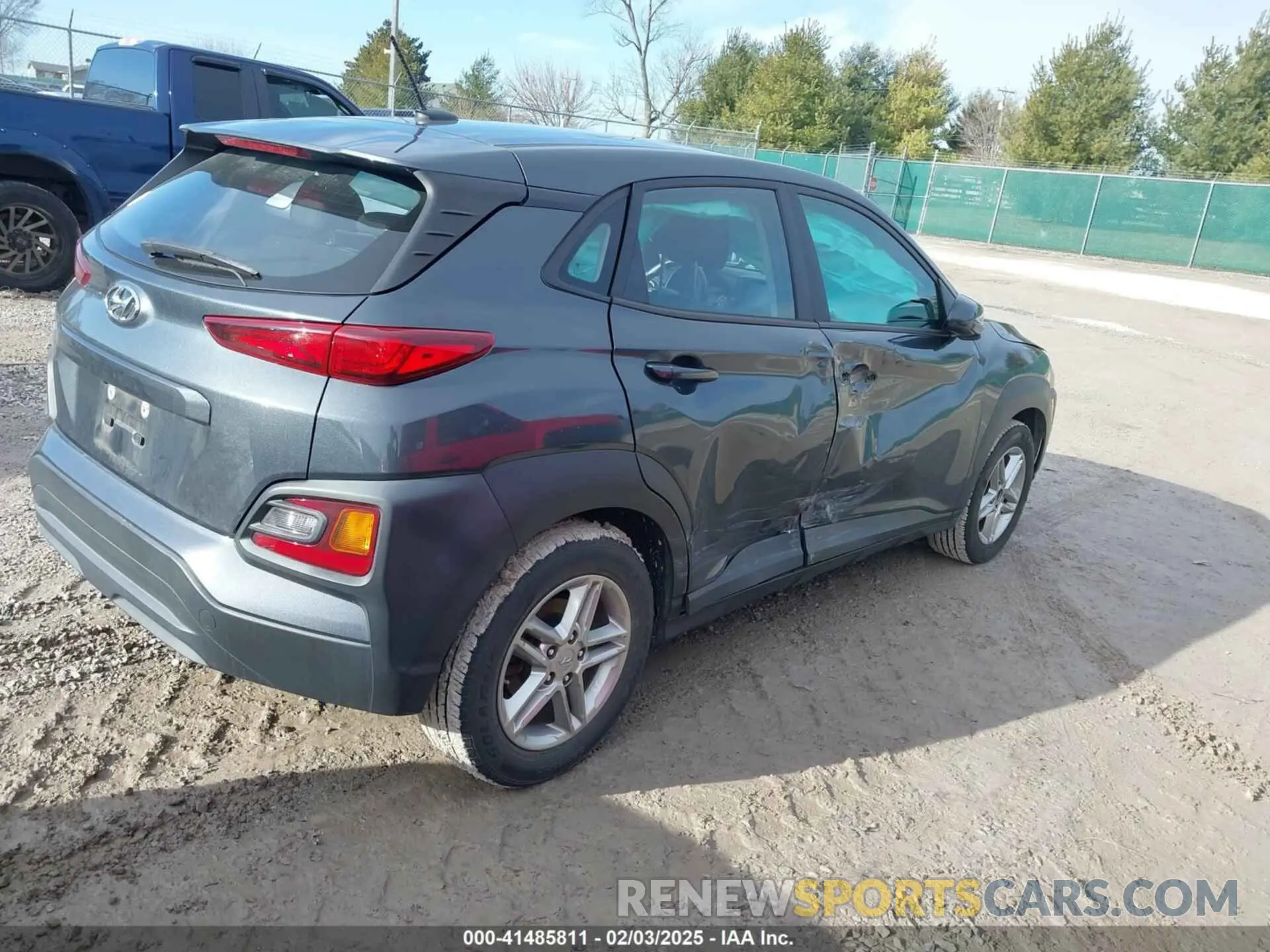 4 Photograph of a damaged car KM8K12AA1MU645064 HYUNDAI KONA 2021
