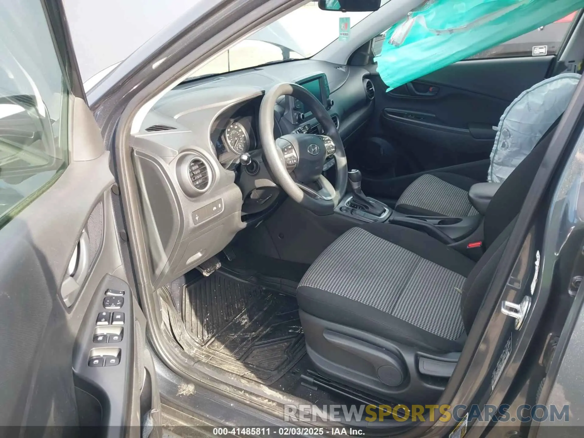 5 Photograph of a damaged car KM8K12AA1MU645064 HYUNDAI KONA 2021
