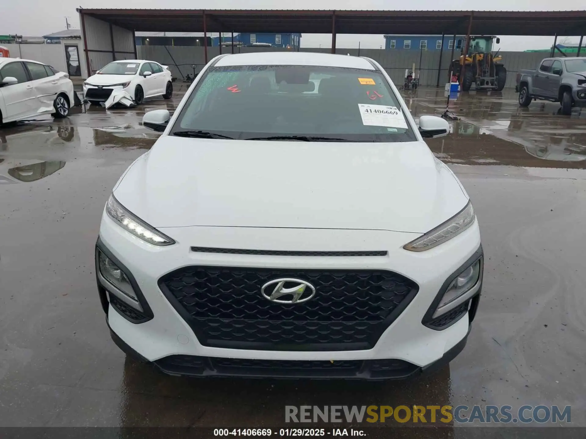 12 Photograph of a damaged car KM8K12AA1MU646845 HYUNDAI KONA 2021