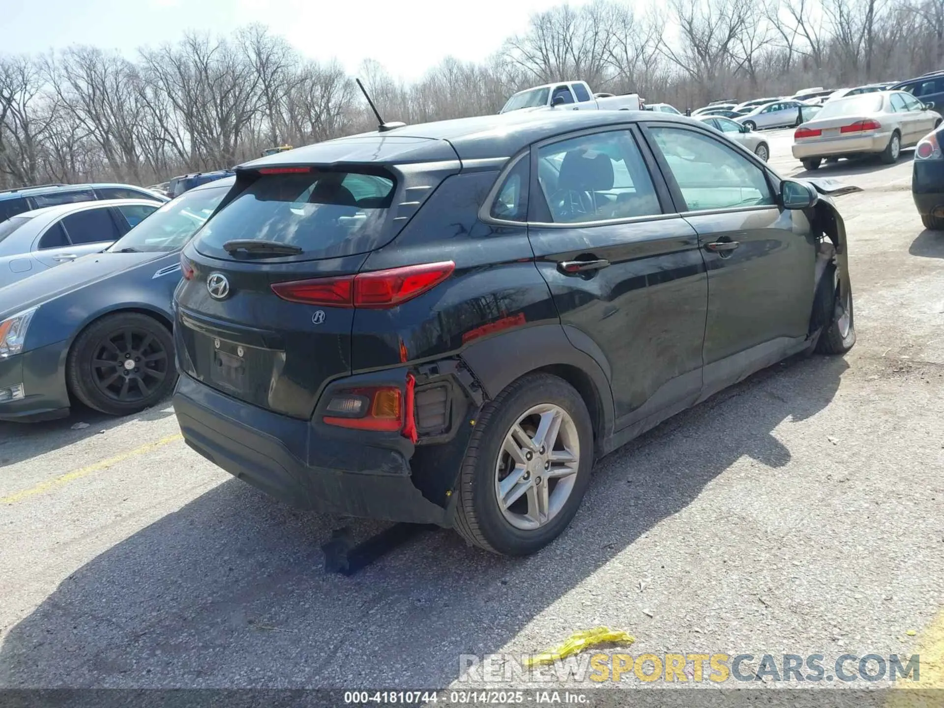 4 Photograph of a damaged car KM8K12AA1MU668473 HYUNDAI KONA 2021