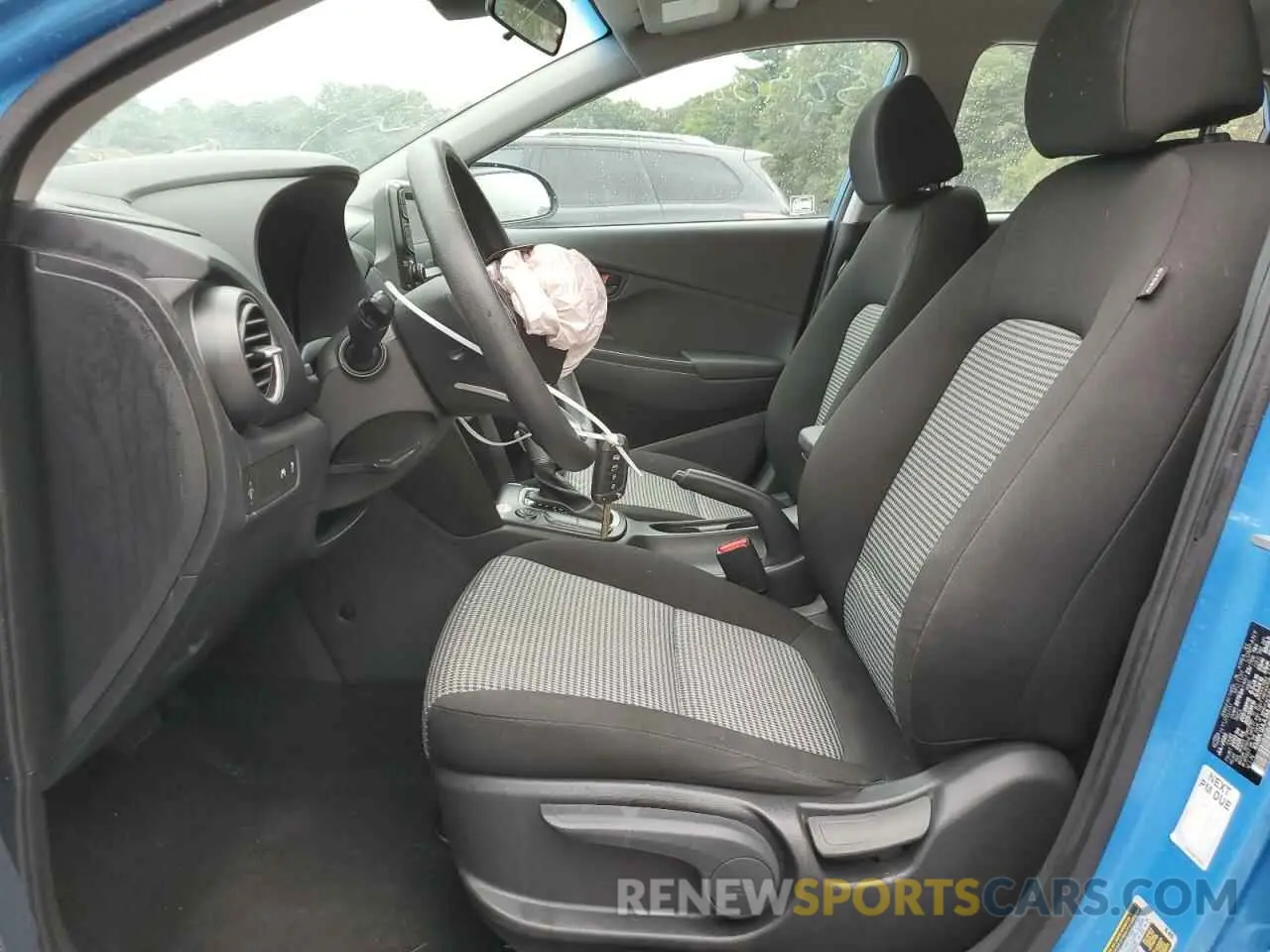 7 Photograph of a damaged car KM8K12AA2MU638754 HYUNDAI KONA 2021