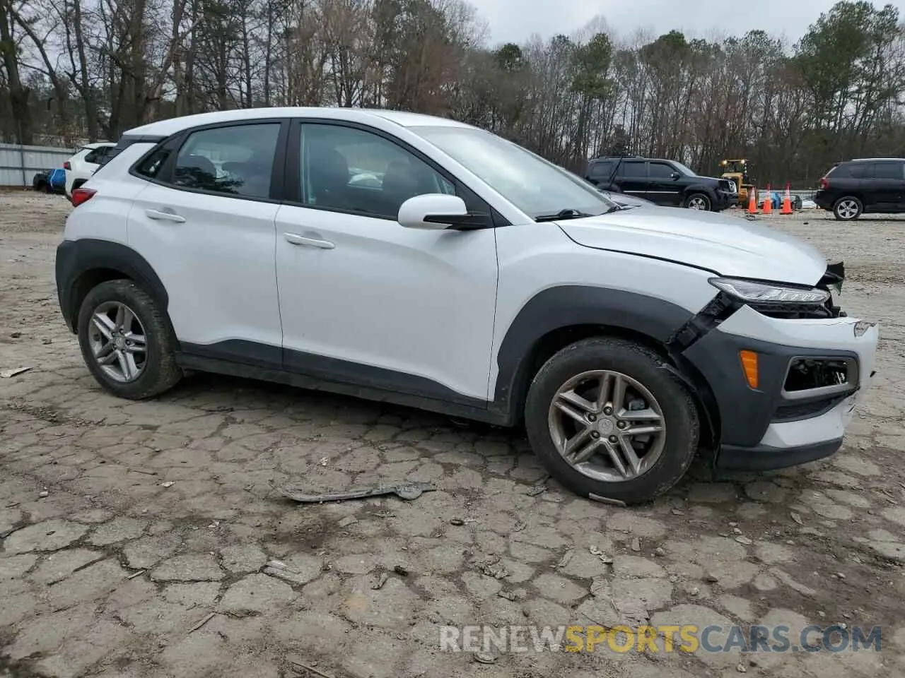 4 Photograph of a damaged car KM8K12AA2MU639225 HYUNDAI KONA 2021