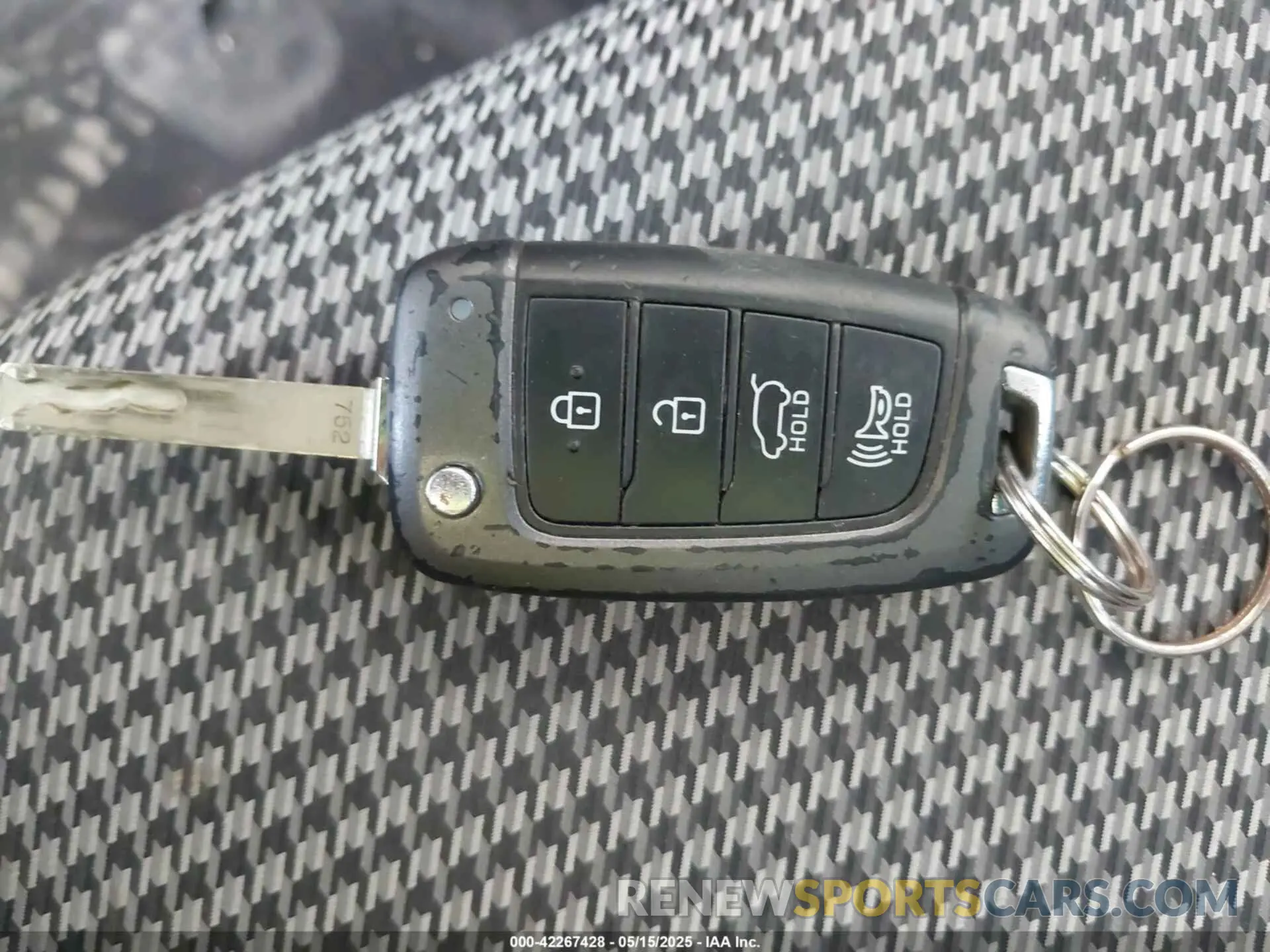 11 Photograph of a damaged car KM8K12AA3MU611563 HYUNDAI KONA 2021
